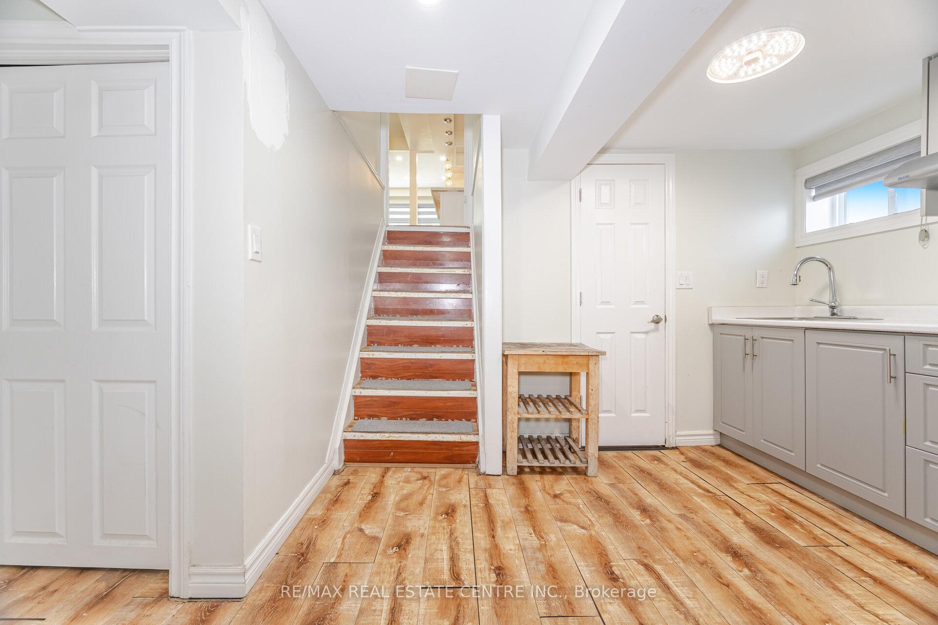 Photo 31 of 96 Fallingdale Crescent, Brampton, Southgate — HOMEH