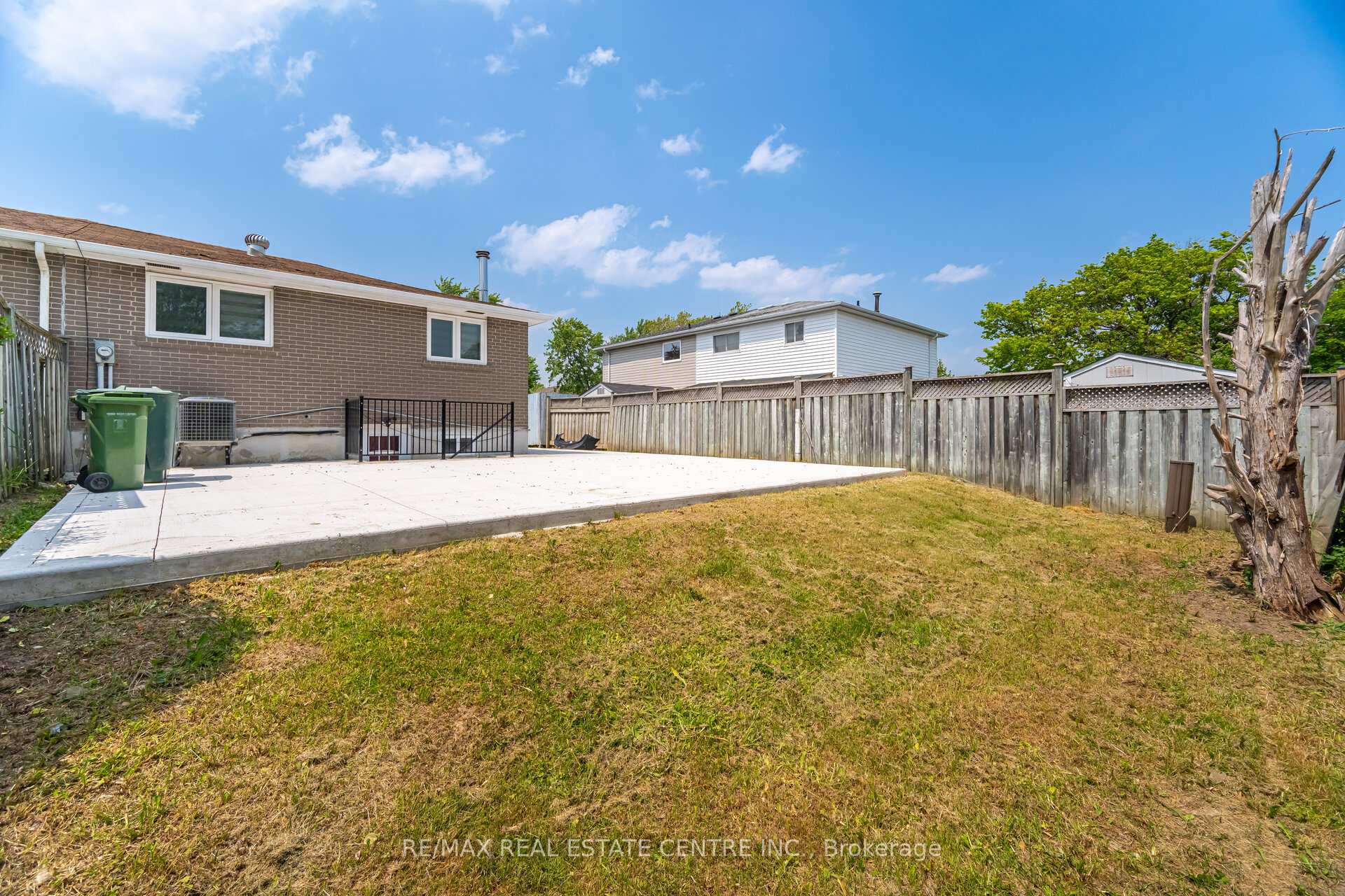 Photo 45 of 96 Fallingdale Crescent, Brampton, Southgate — HOMEH