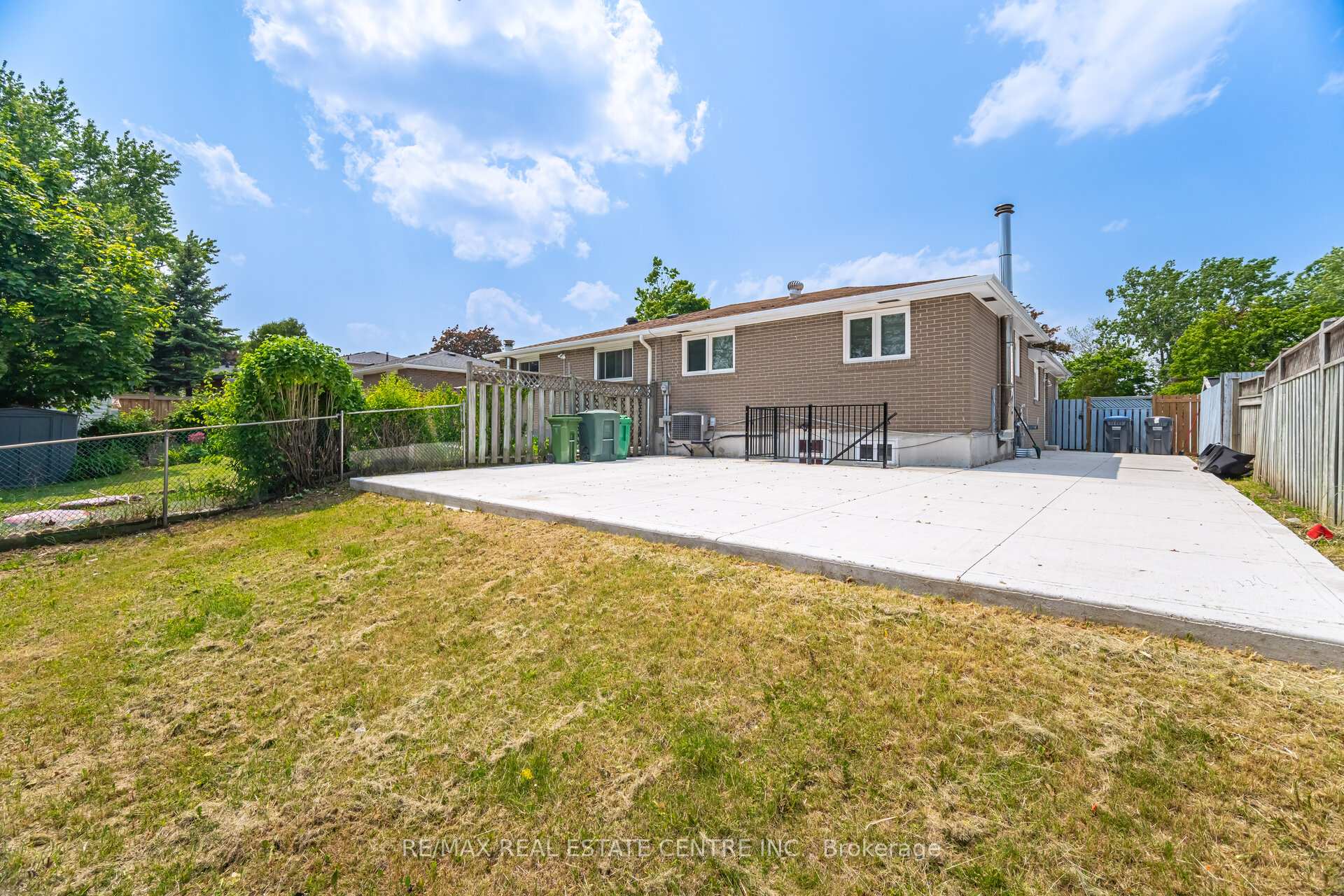 Photo 41 of 96 Fallingdale Crescent, Brampton, Southgate — HOMEH