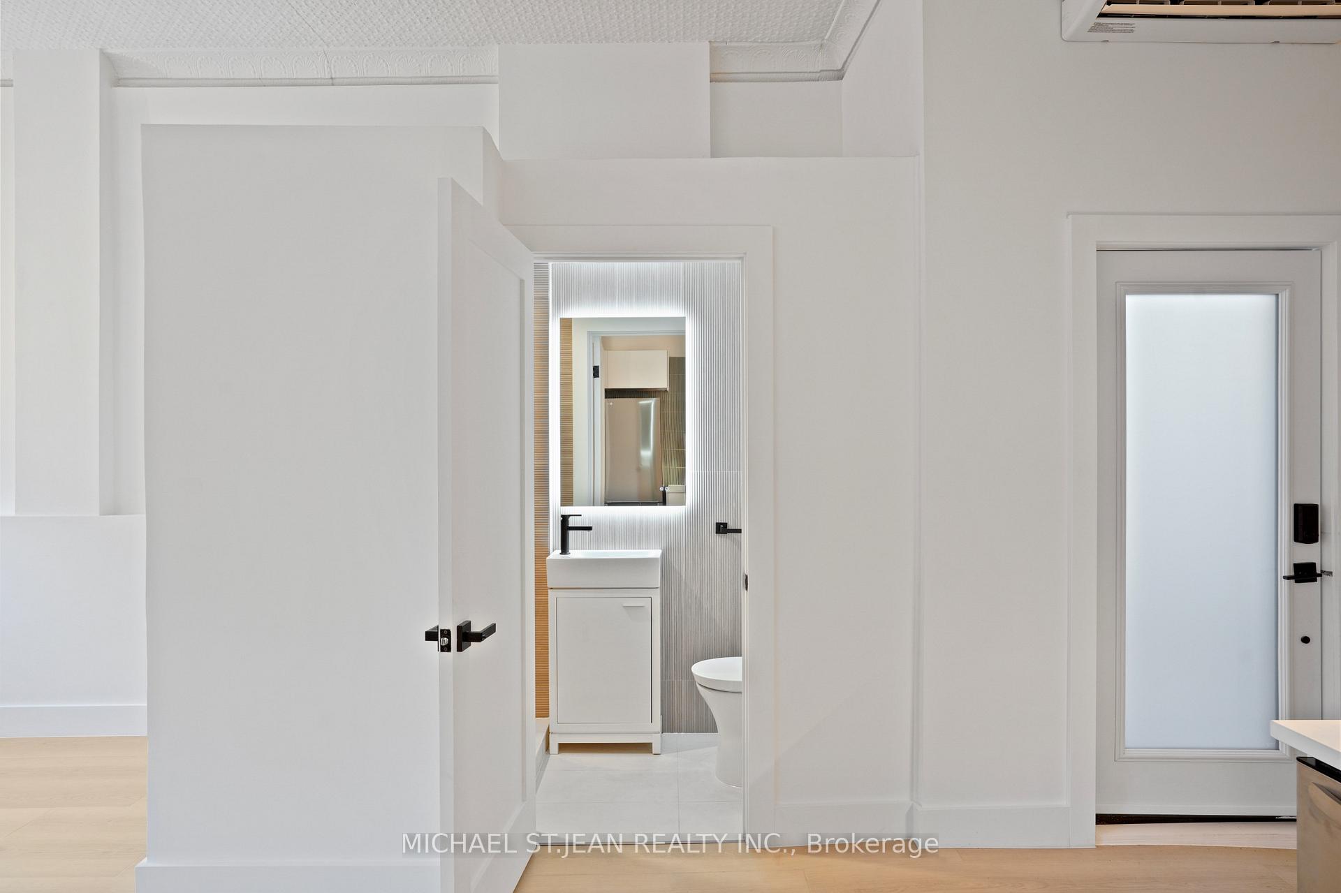 Photo 18 of Unit 1, 30 Jones Street, Hamilton, Strathcona — HOMEH