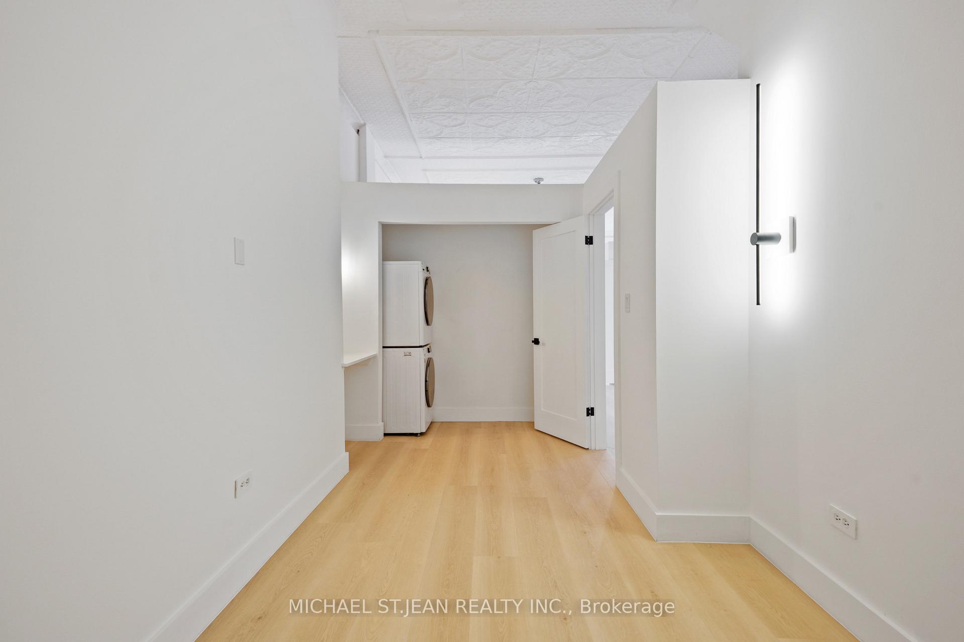 Photo 19 of Unit 1, 30 Jones Street, Hamilton, Strathcona — HOMEH