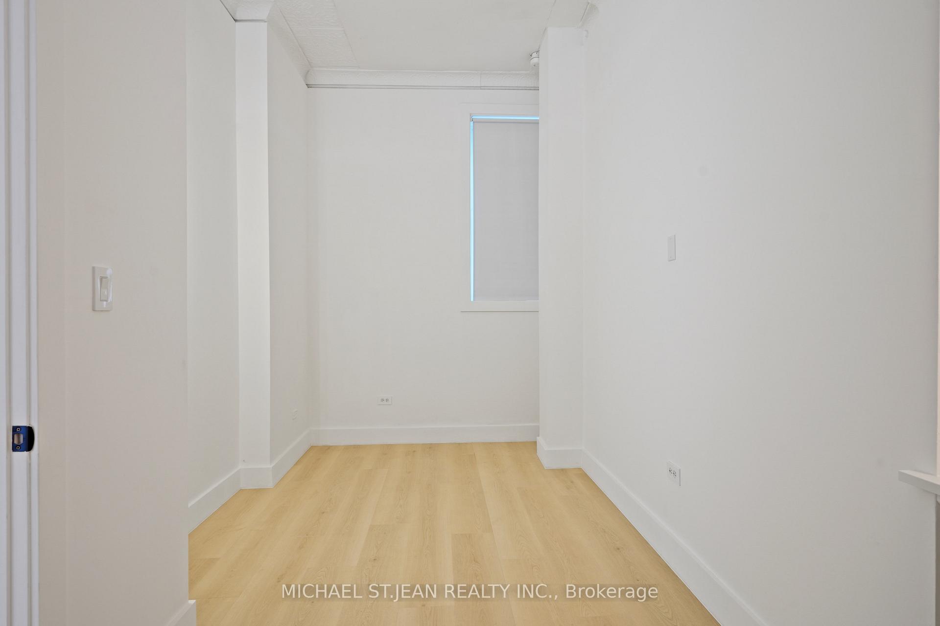 Photo 26 of Unit 1, 30 Jones Street, Hamilton, Strathcona — HOMEH