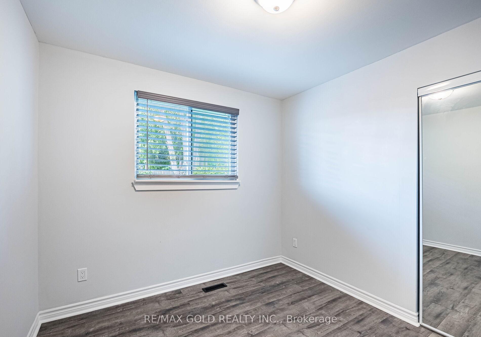 Photo 18 of 55 Greenwood Crescent, Brampton, Northgate — HOMEH