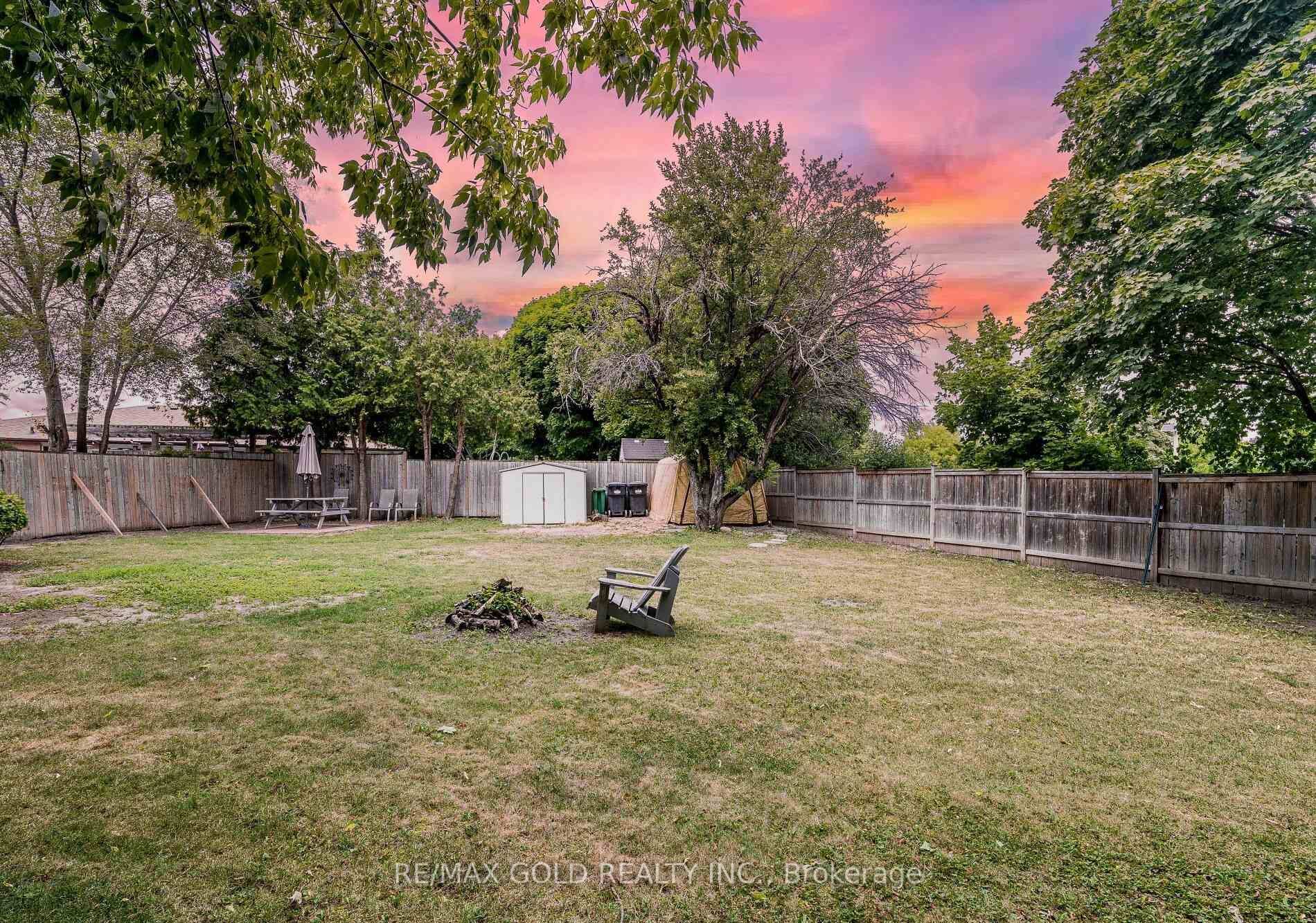Photo 29 of 55 Greenwood Crescent, Brampton, Northgate — HOMEH