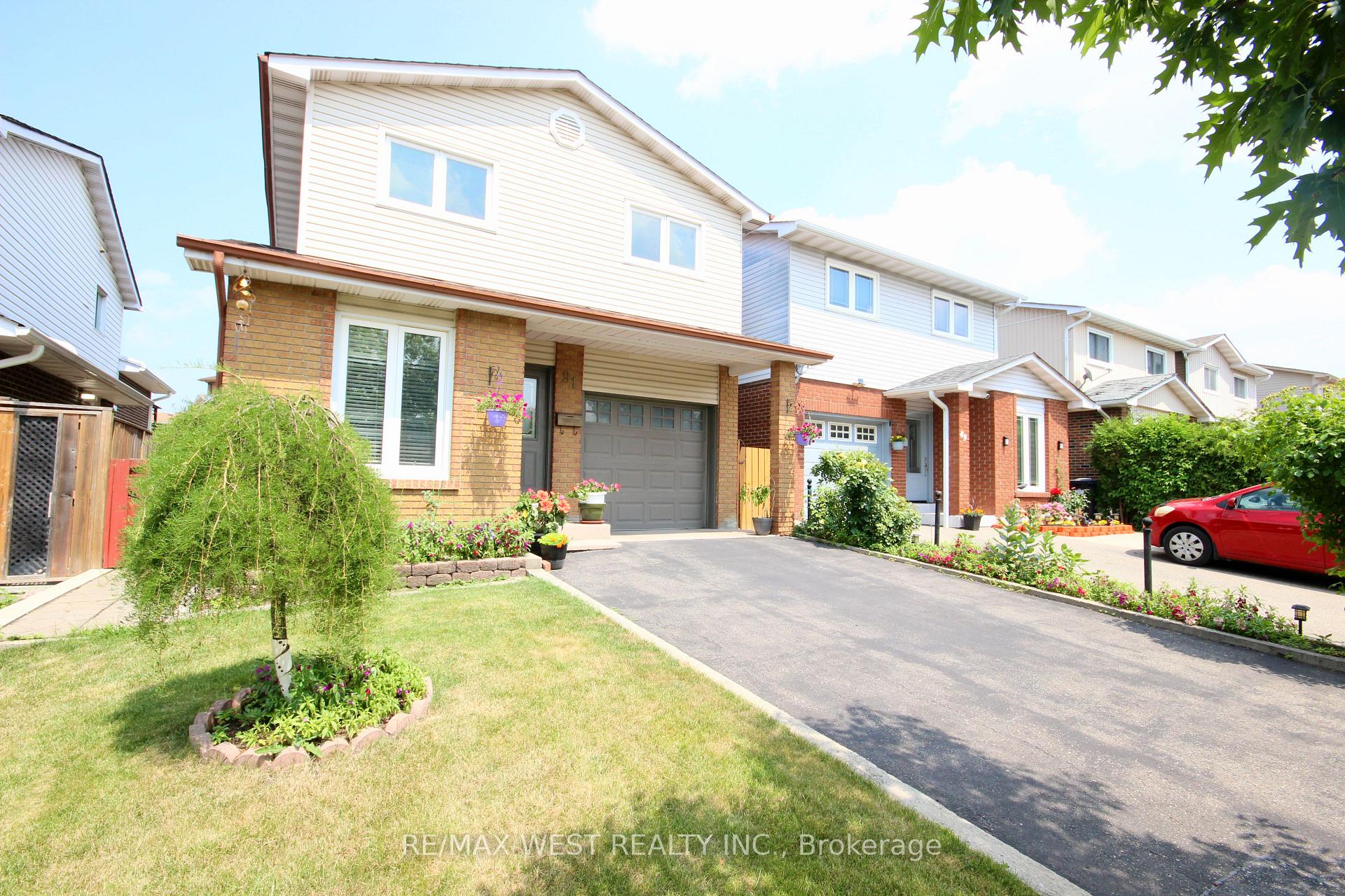 Photo 3 of 91 Simmons Boulevard, Brampton, Madoc — HOMEH