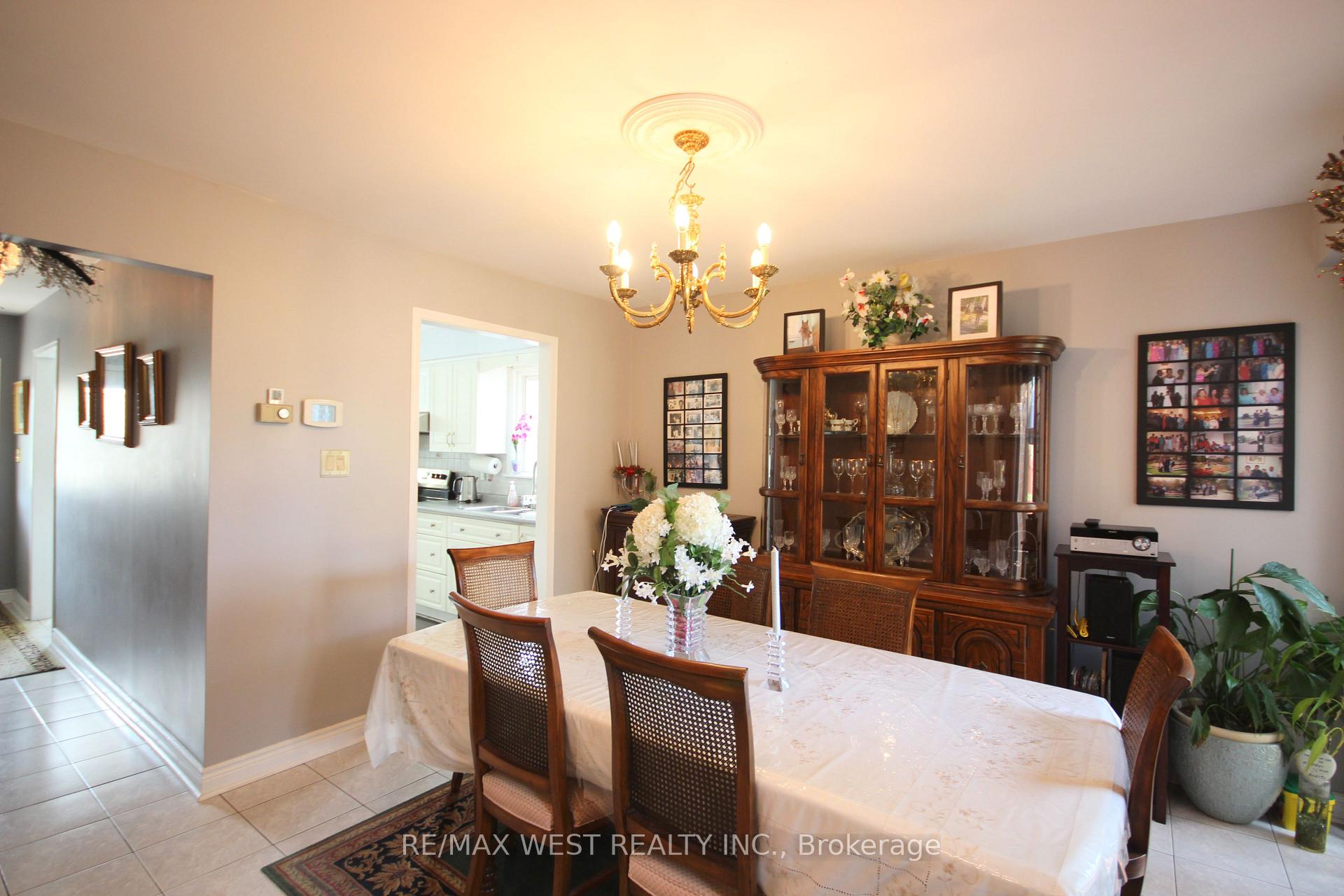 Photo 20 of 91 Simmons Boulevard, Brampton, Madoc — HOMEH