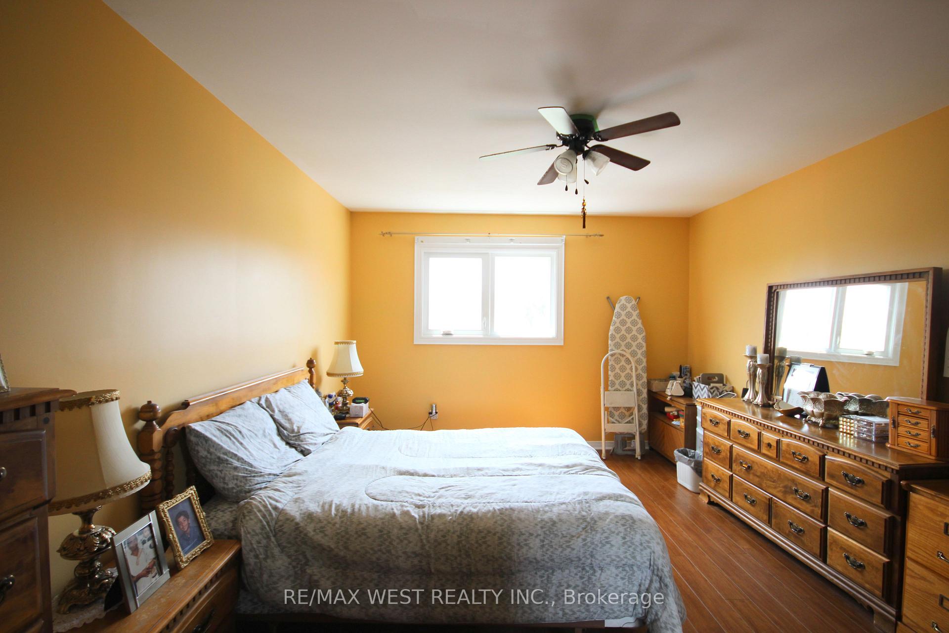 Photo 21 of 91 Simmons Boulevard, Brampton, Madoc — HOMEH