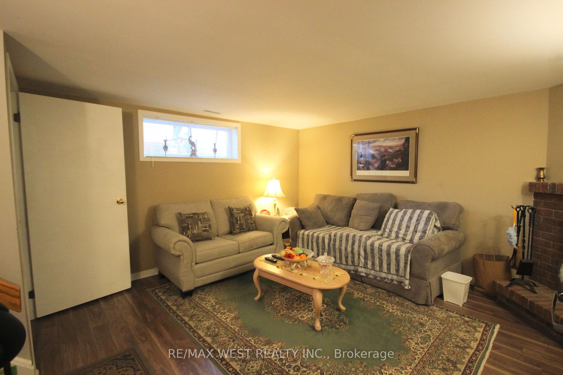 Photo 35 of 91 Simmons Boulevard, Brampton, Madoc — HOMEH