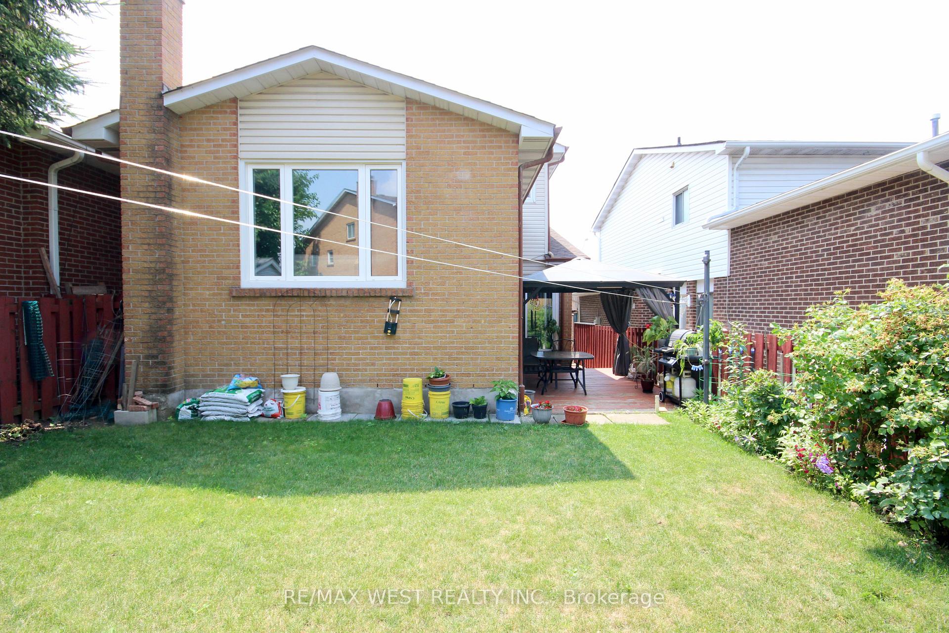 Photo 41 of 91 Simmons Boulevard, Brampton, Madoc — HOMEH