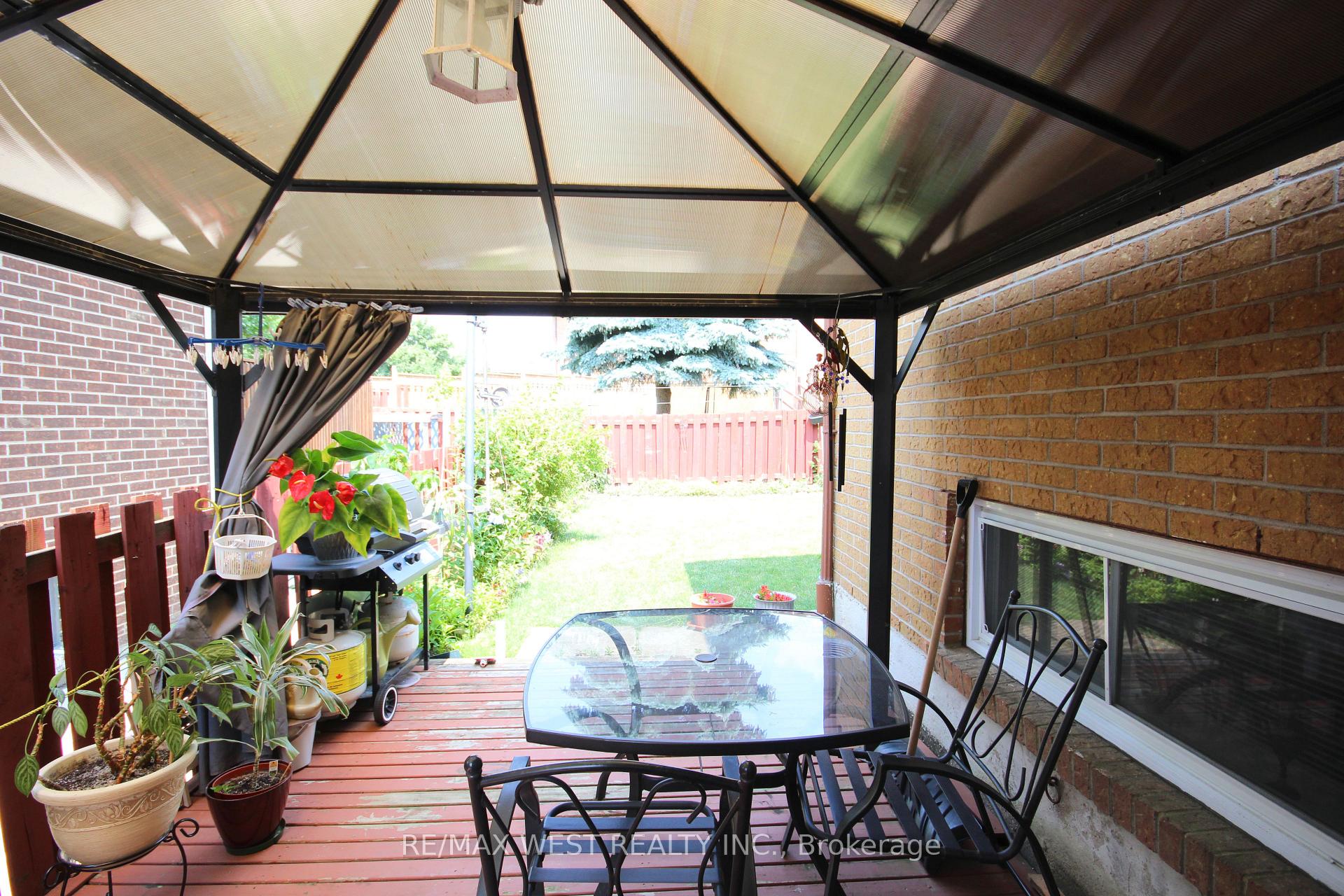 Photo 44 of 91 Simmons Boulevard, Brampton, Madoc — HOMEH