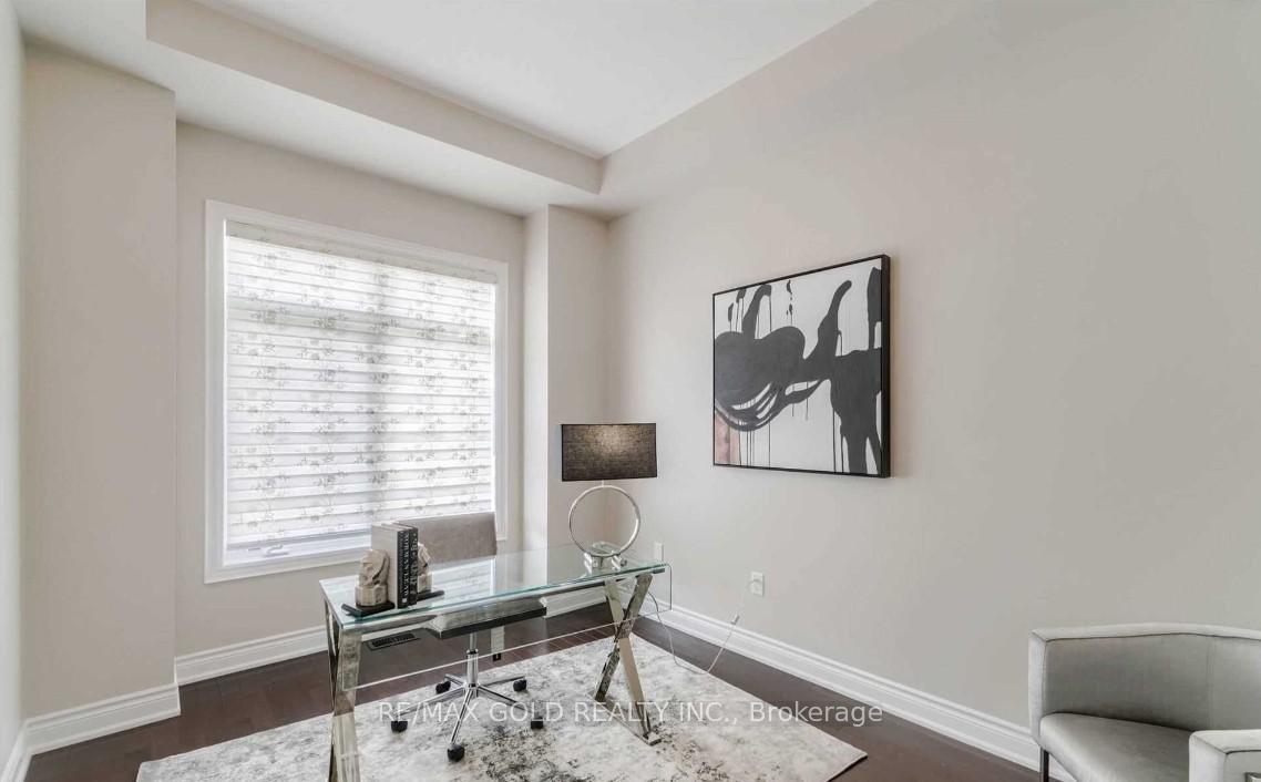 Photo 11 of 11 Carl Finlay Drive, Brampton, Toronto Gore Rural Estate — HOMEH