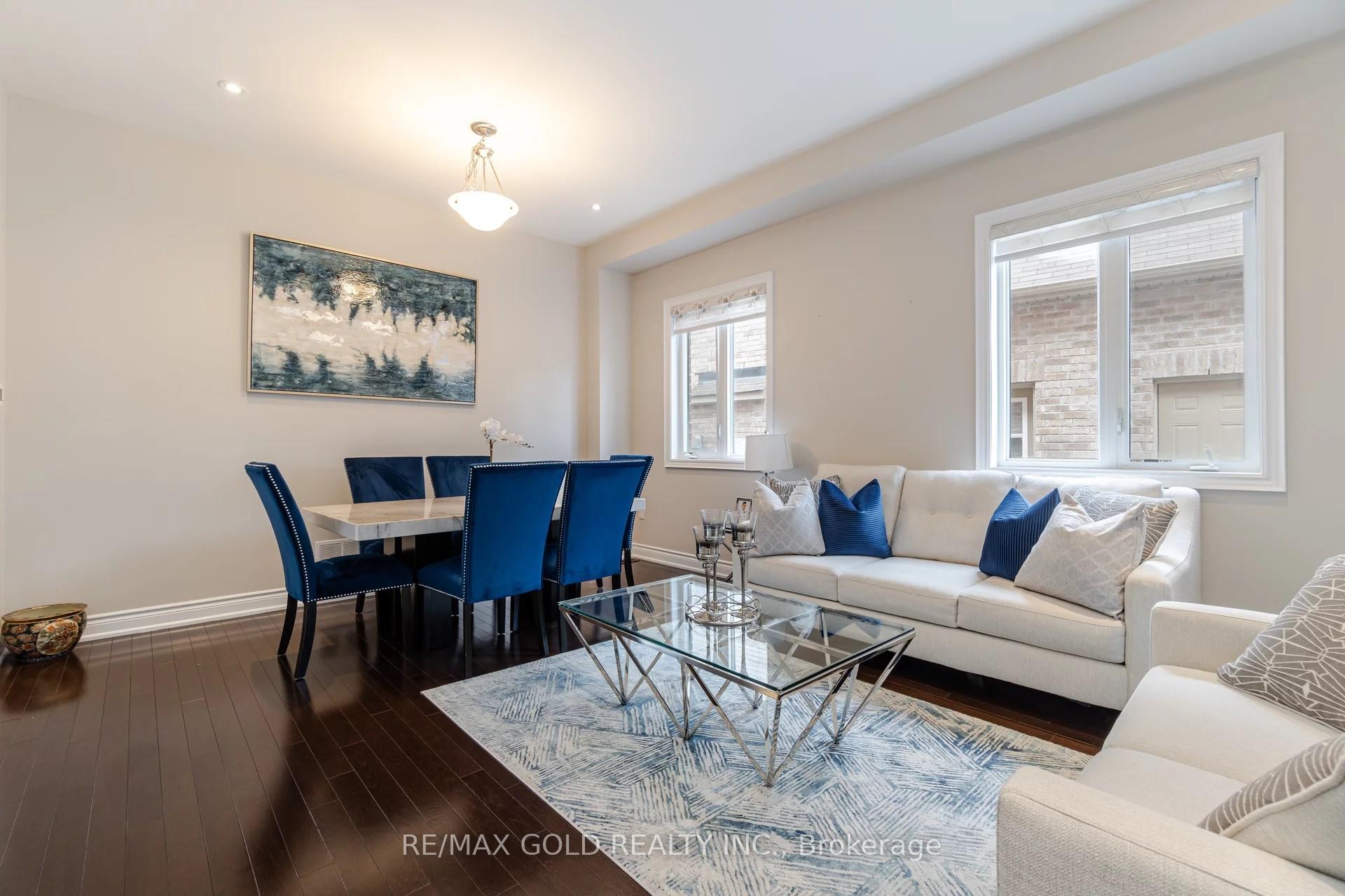 Photo 15 of 11 Carl Finlay Drive, Brampton, Toronto Gore Rural Estate — HOMEH