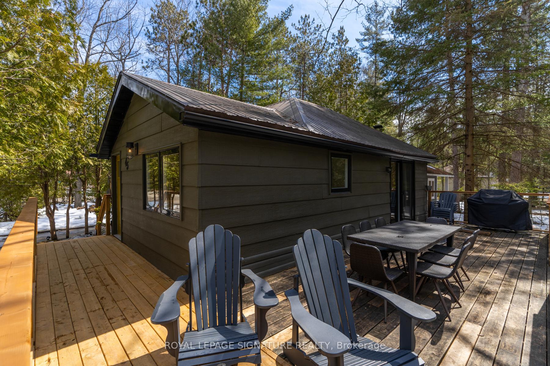 Photo 39 of 45 Robern Avenue, Tiny, Rural Tiny — HOMEH