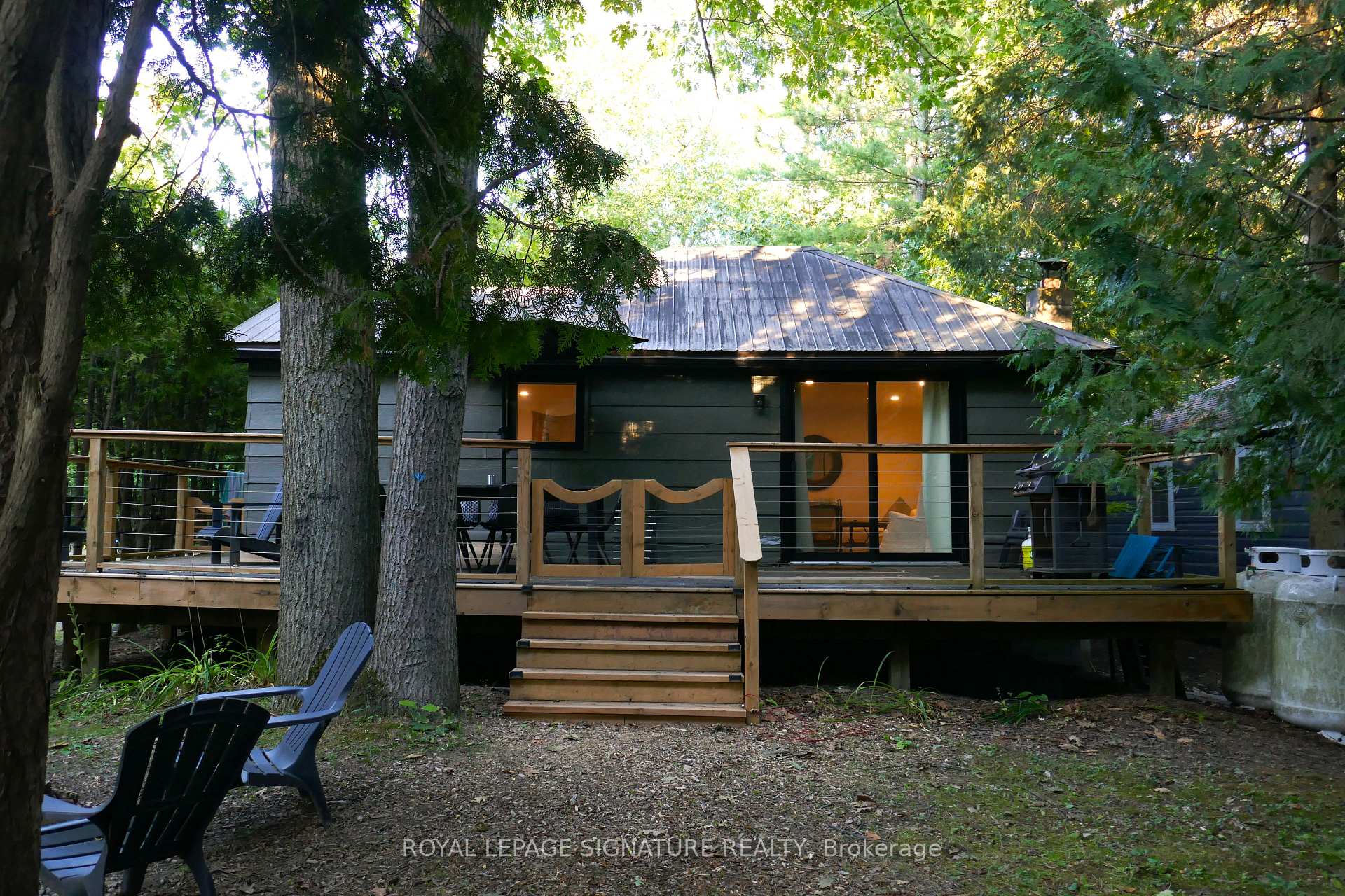 Photo 6 of 45 Robern Avenue, Tiny, Rural Tiny — HOMEH