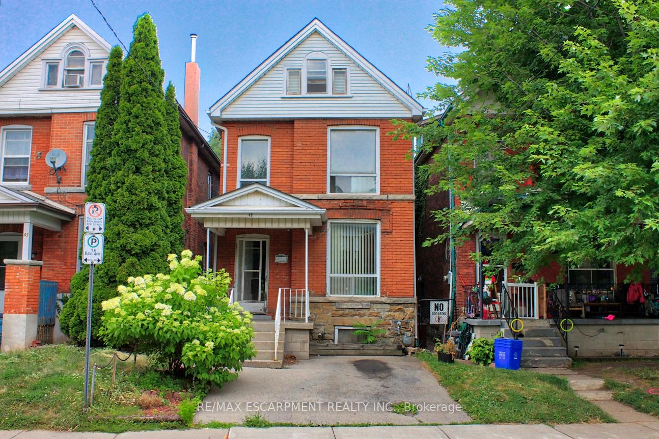 Front of 49 Nightingale Street