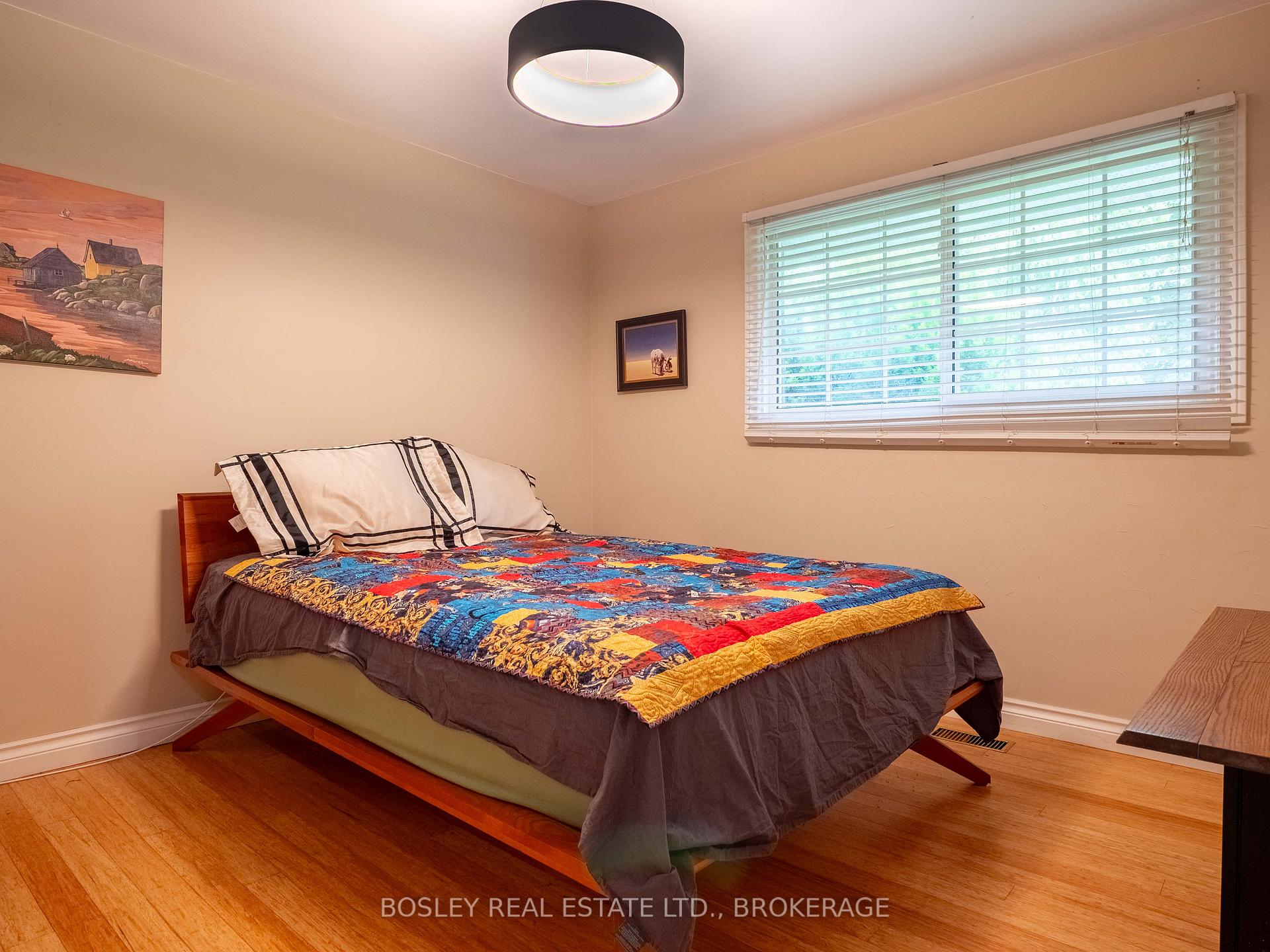Photo 7 of 28 Kilbourne Crescent, St. Catharines, Bunting/Linwell — HOMEH