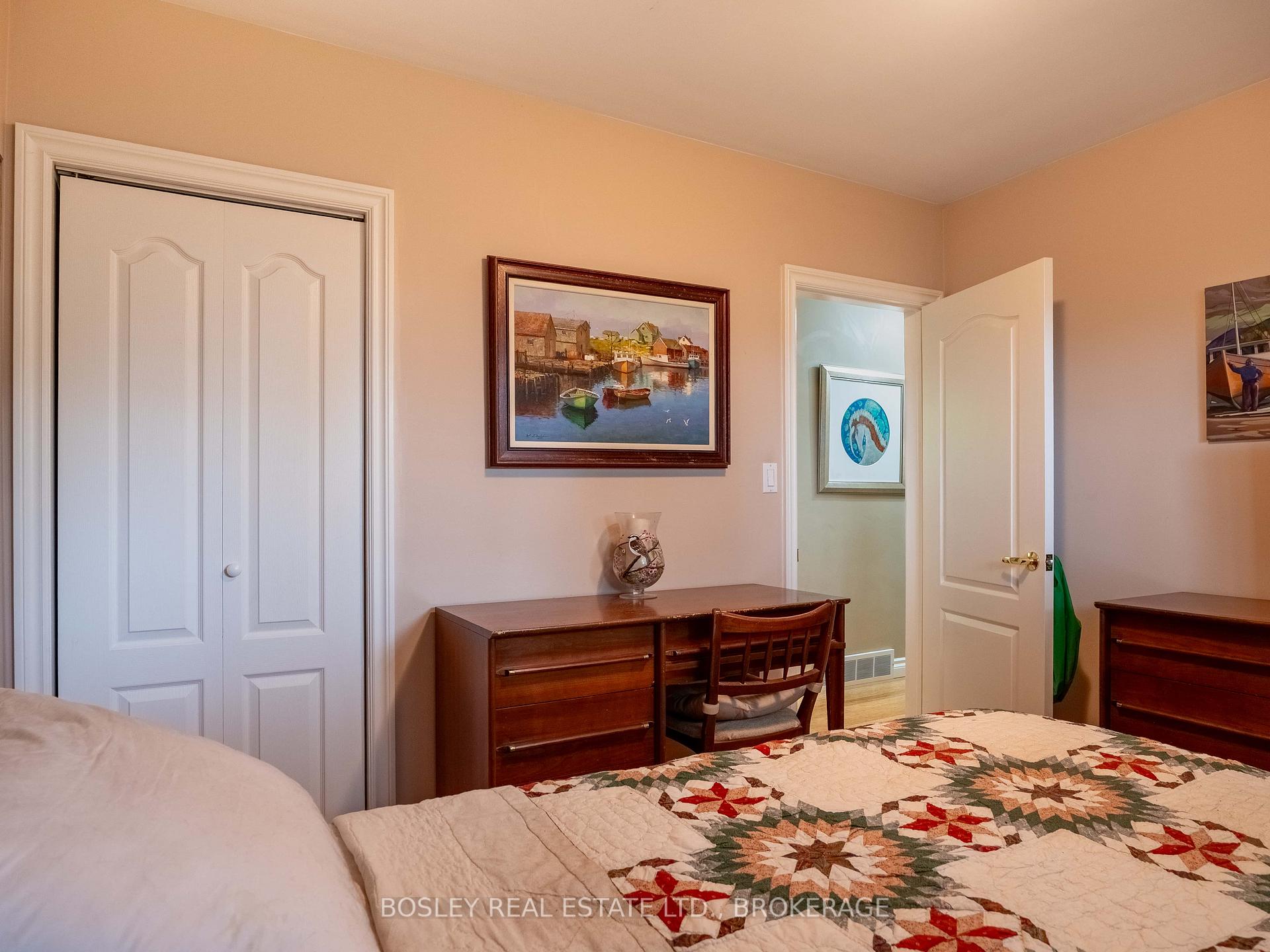 Photo 11 of 28 Kilbourne Crescent, St. Catharines, Bunting/Linwell — HOMEH
