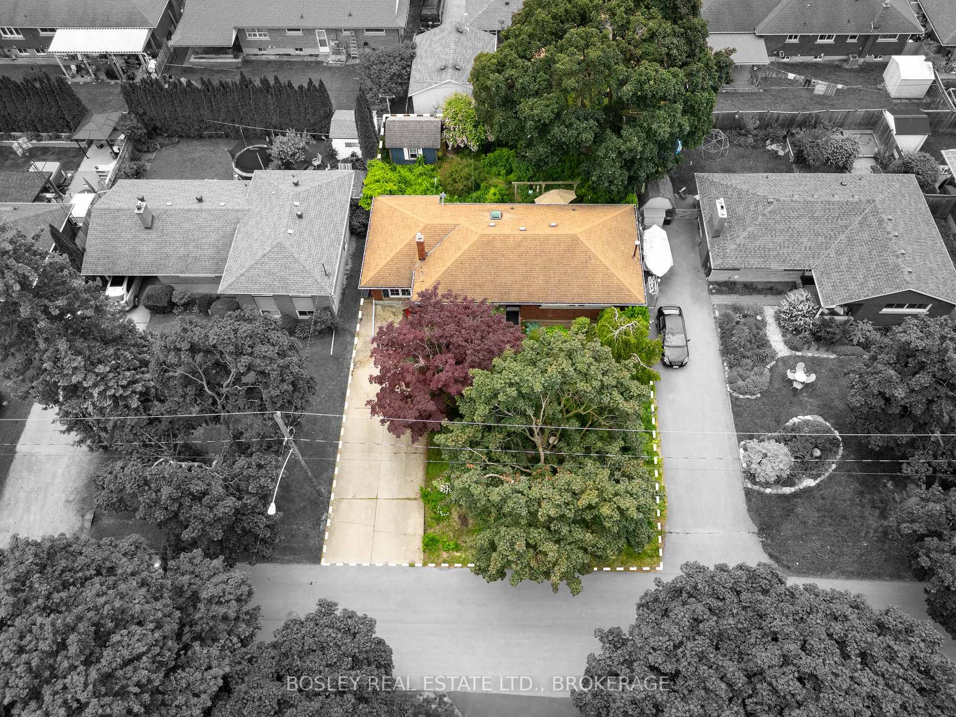 Photo 27 of 28 Kilbourne Crescent, St. Catharines, Bunting/Linwell — HOMEH