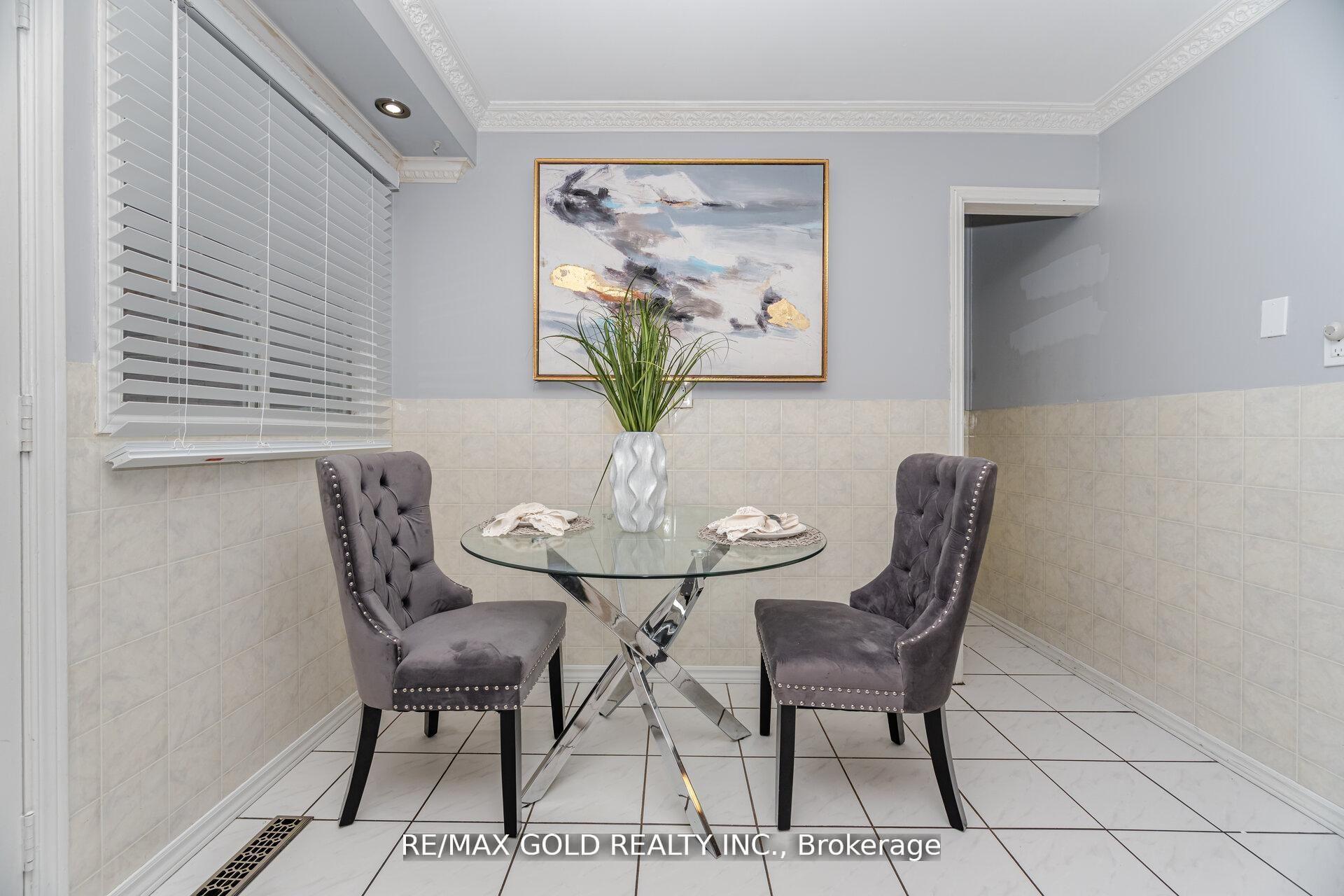 Photo 21 of 58 Kesteven Crescent, Brampton, Fletcher's Creek South — HOMEH