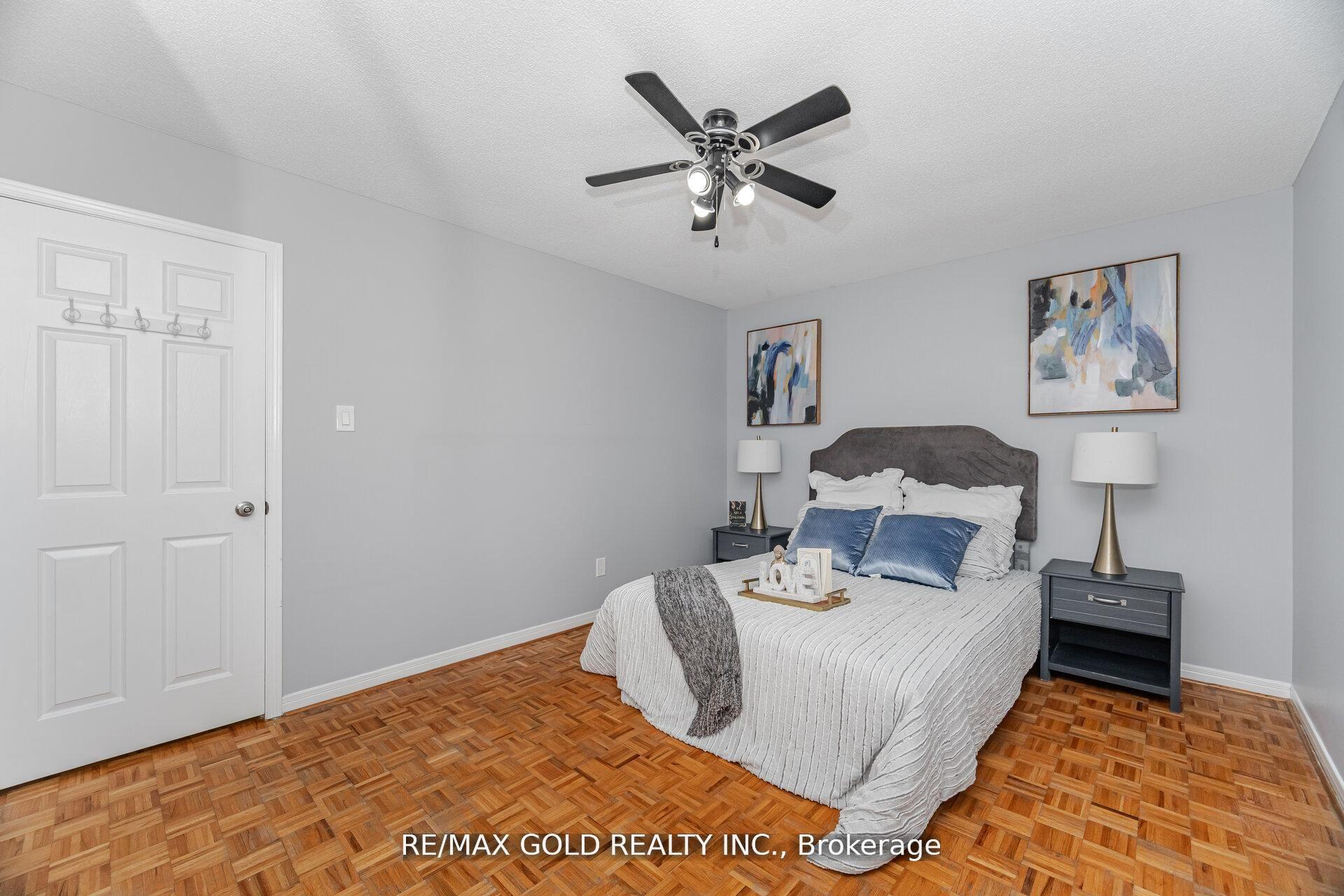 Photo 12 of 58 Kesteven Crescent, Brampton, Fletcher's Creek South — HOMEH