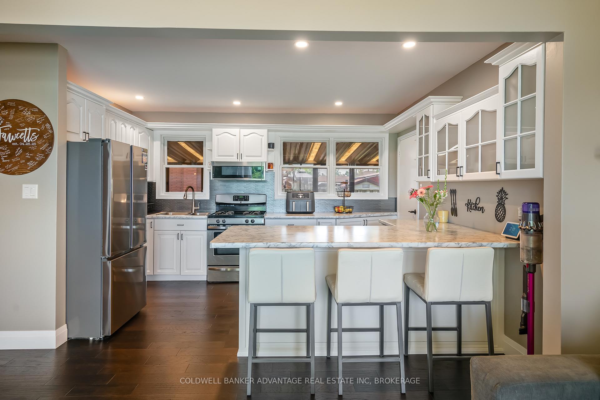 Photo 12 of 500 Harrison Avenue, Welland, Lincoln/Crowland — HOMEH
