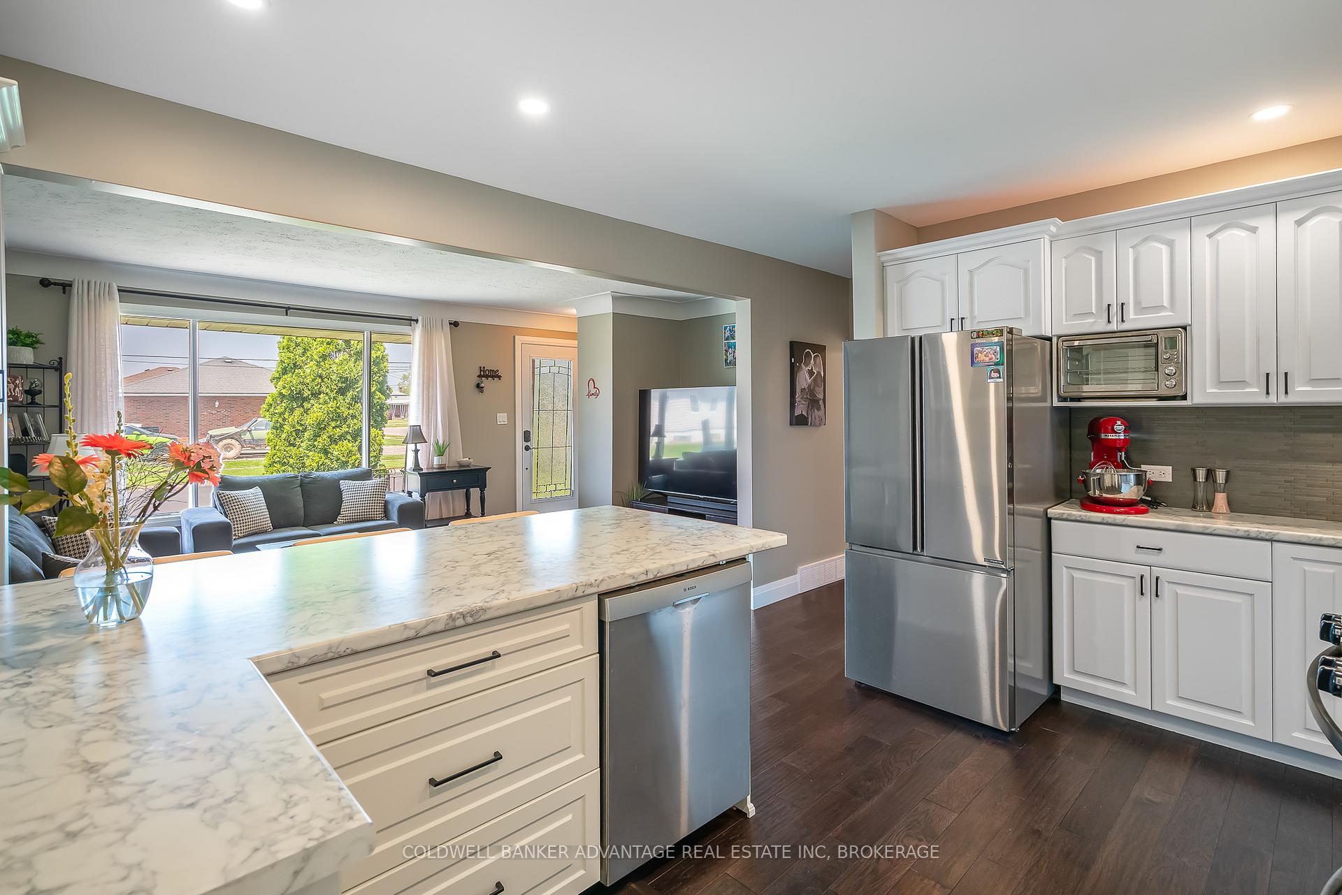 Photo 13 of 500 Harrison Avenue, Welland, Lincoln/Crowland — HOMEH