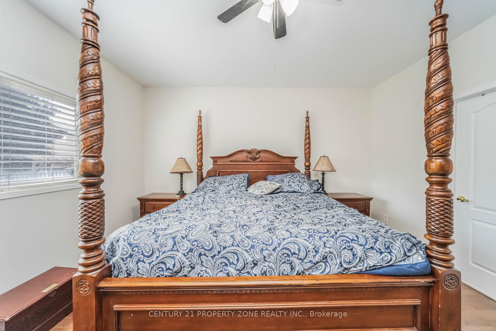 Photo 23 of 20 Robertson Davies Drive, Brampton, Snelgrove — HOMEH