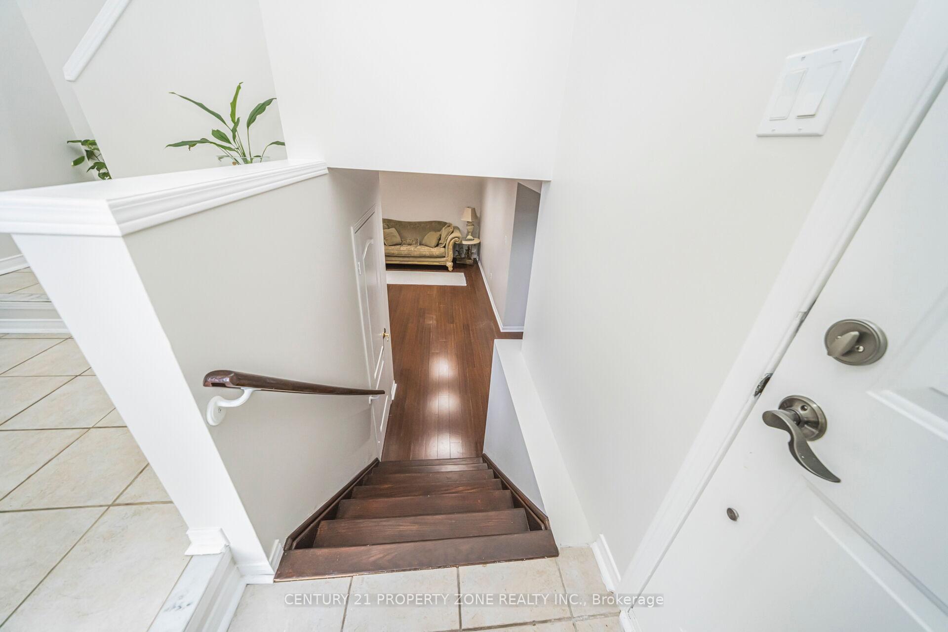 Photo 30 of 20 Robertson Davies Drive, Brampton, Snelgrove — HOMEH