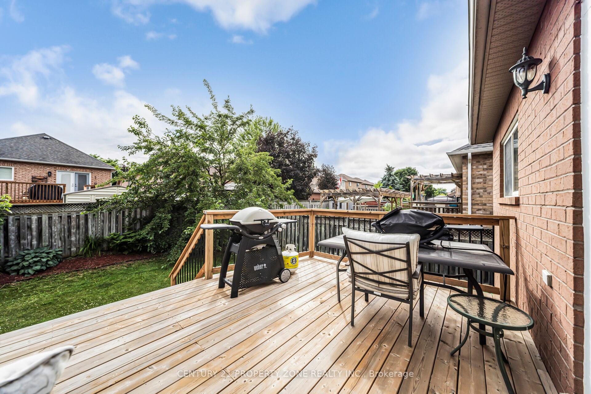 Photo 43 of 20 Robertson Davies Drive, Brampton, Snelgrove — HOMEH