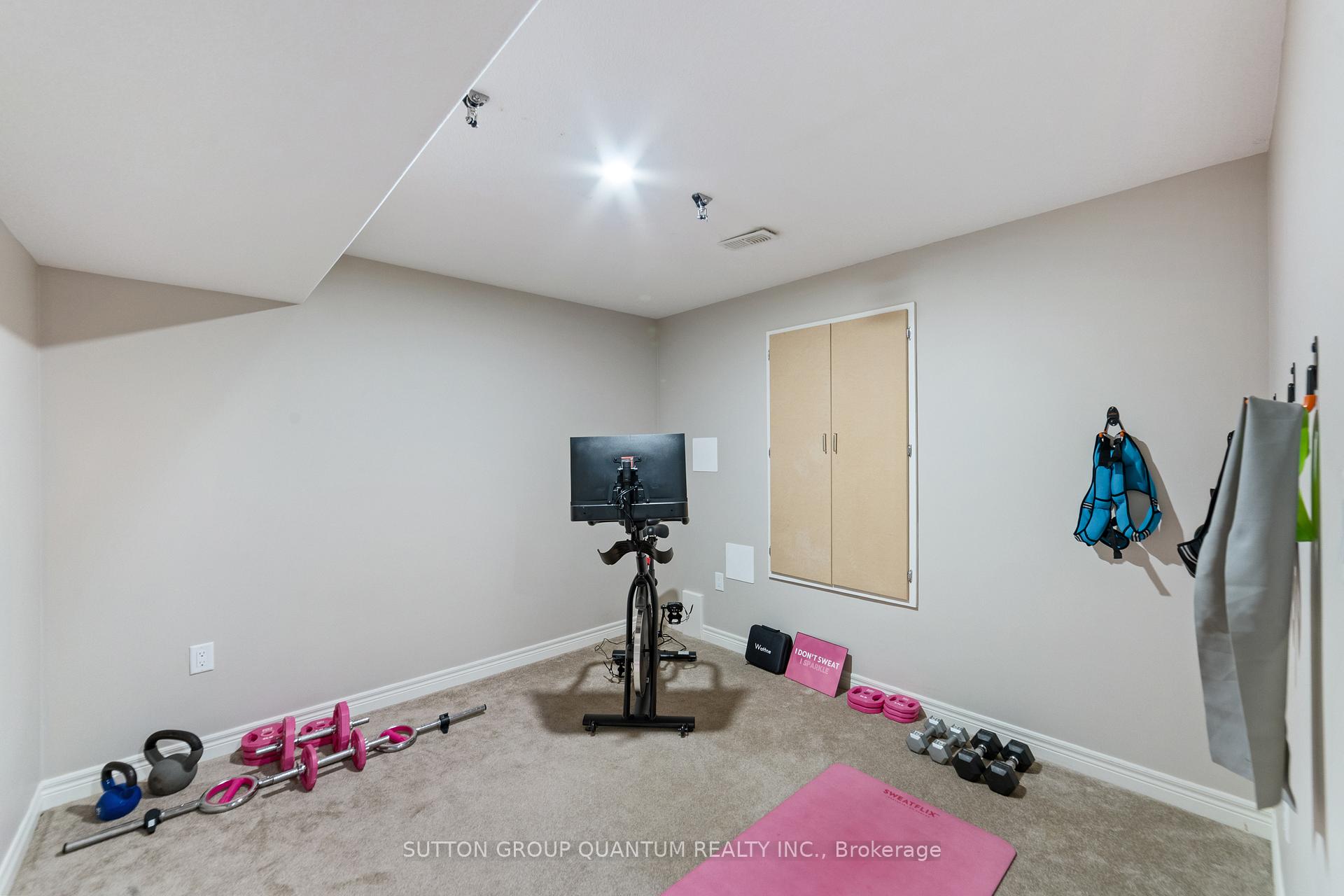 Photo 21 of 80 Lorne Avenue, Grimsby, Grimsby Beach — HOMEH