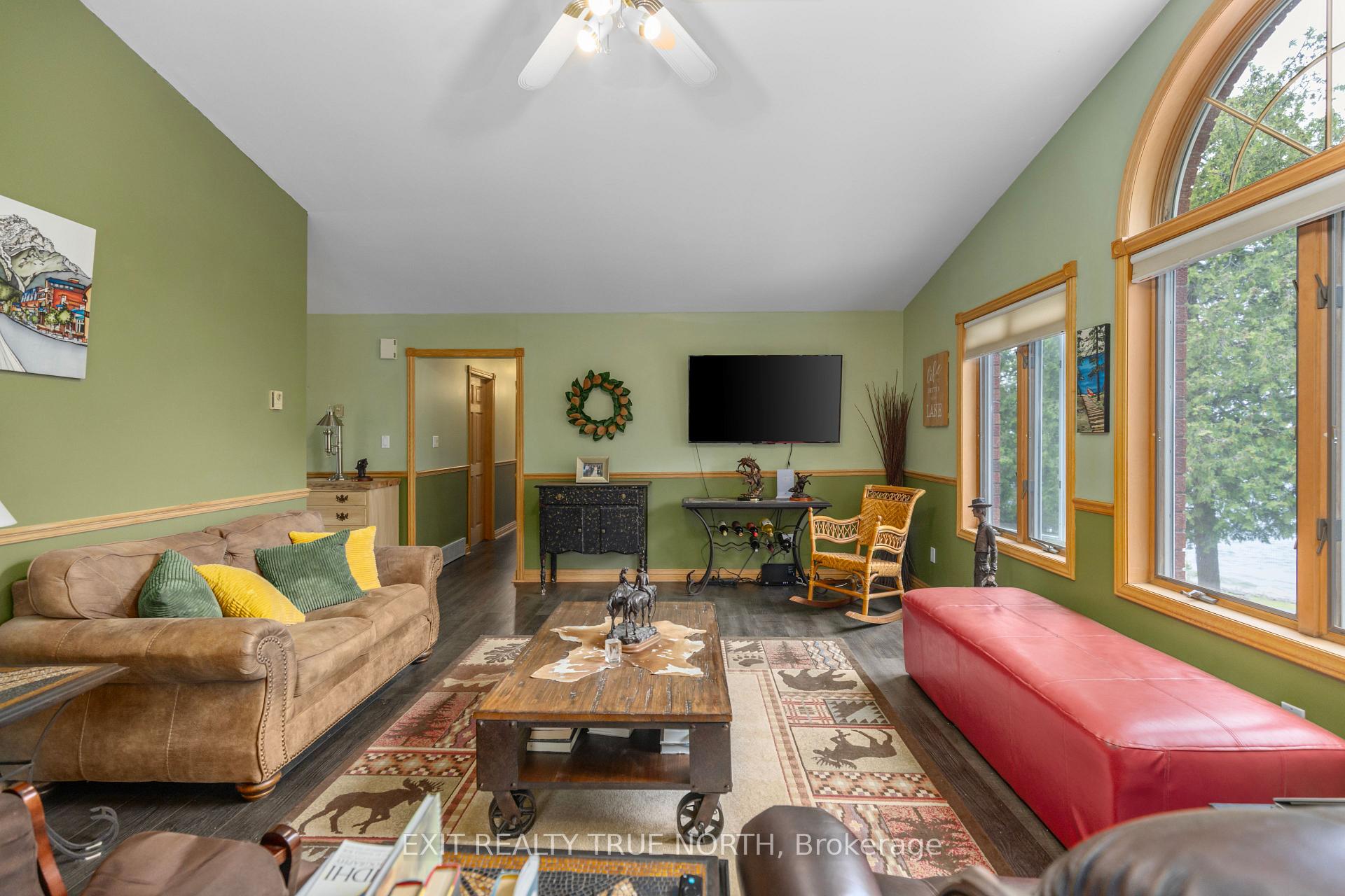 Photo 12 of 3804 Hamilton Drive, Hilton — HOMEH