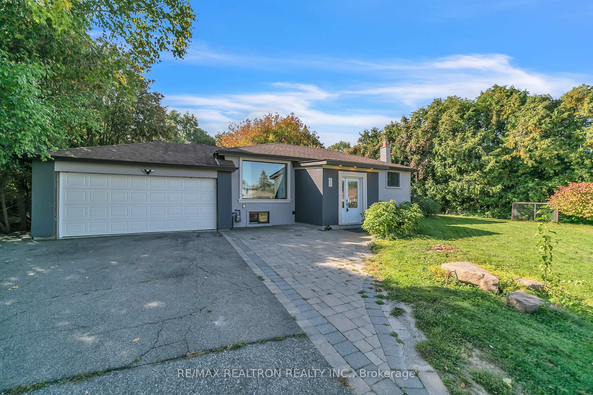 Front of 41 Tecumseh Drive