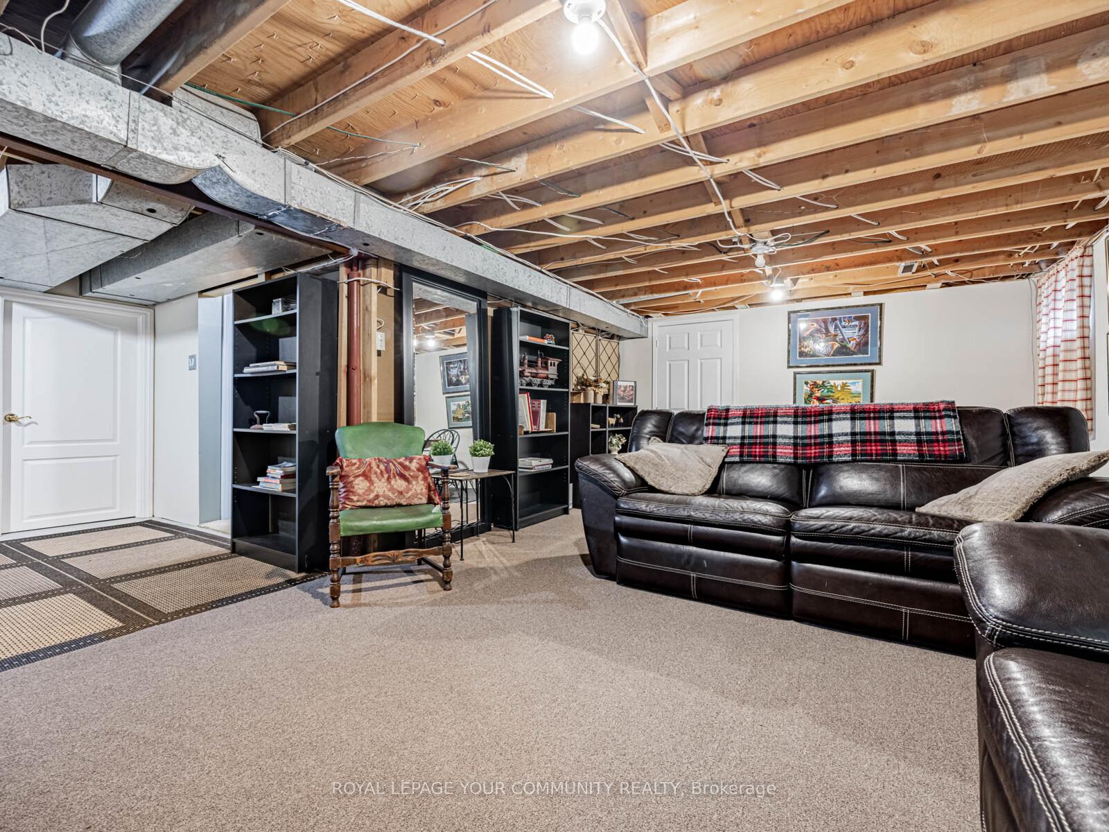 Photo 26 of 10 Banquo Road, Markham, Royal Orchard — HOMEH