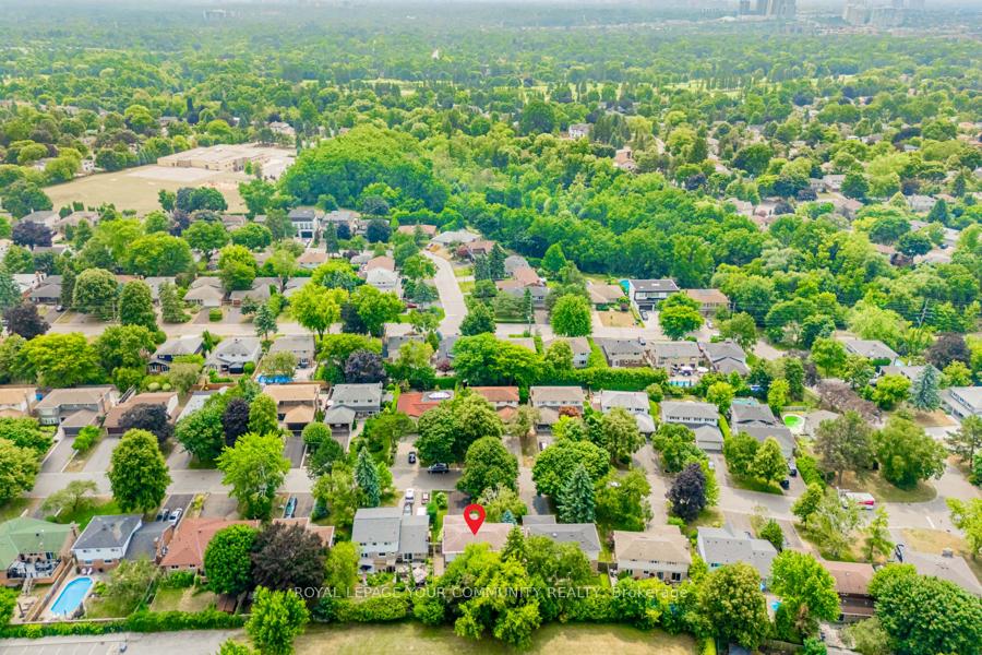 Photo 49 of 10 Banquo Road, Markham, Royal Orchard — HOMEH
