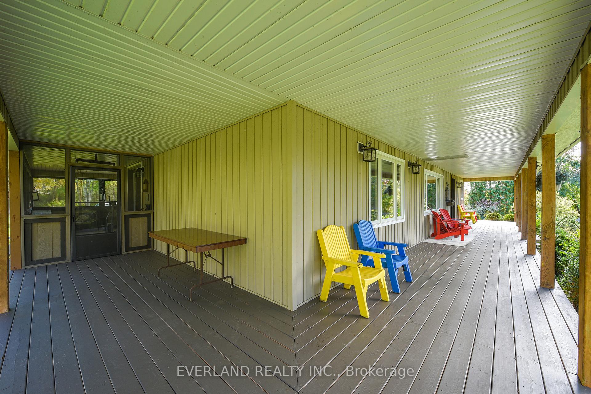 Photo 23 of 27001 Civic Centre Road, Georgina, Historic Lakeshore Communities — HOMEH