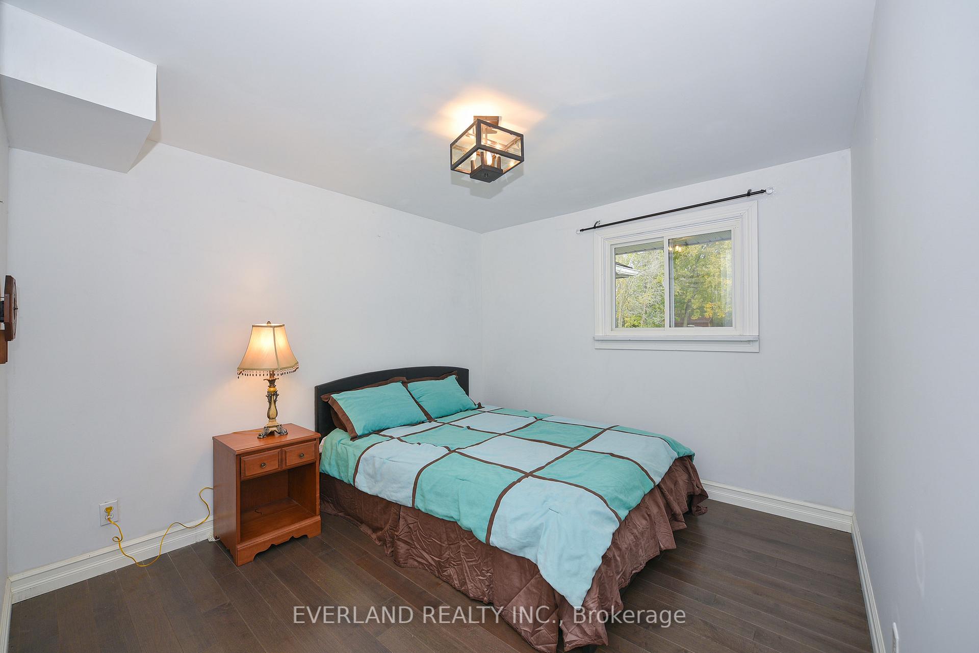 Photo 39 of 27001 Civic Centre Road, Georgina, Historic Lakeshore Communities — HOMEH