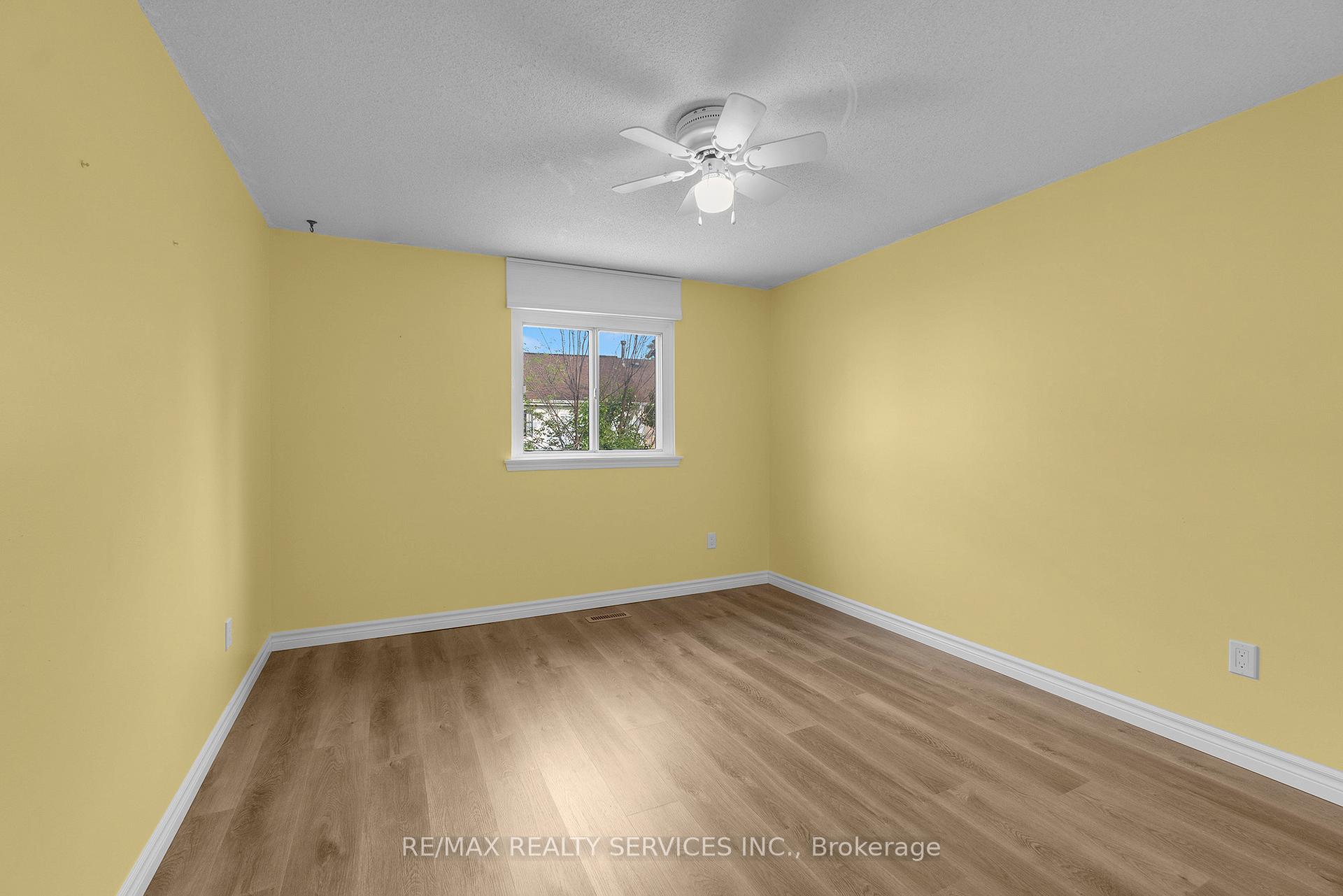 Photo 21 of 22 Nottawasaga Crescent, Brampton, Heart Lake West — HOMEH