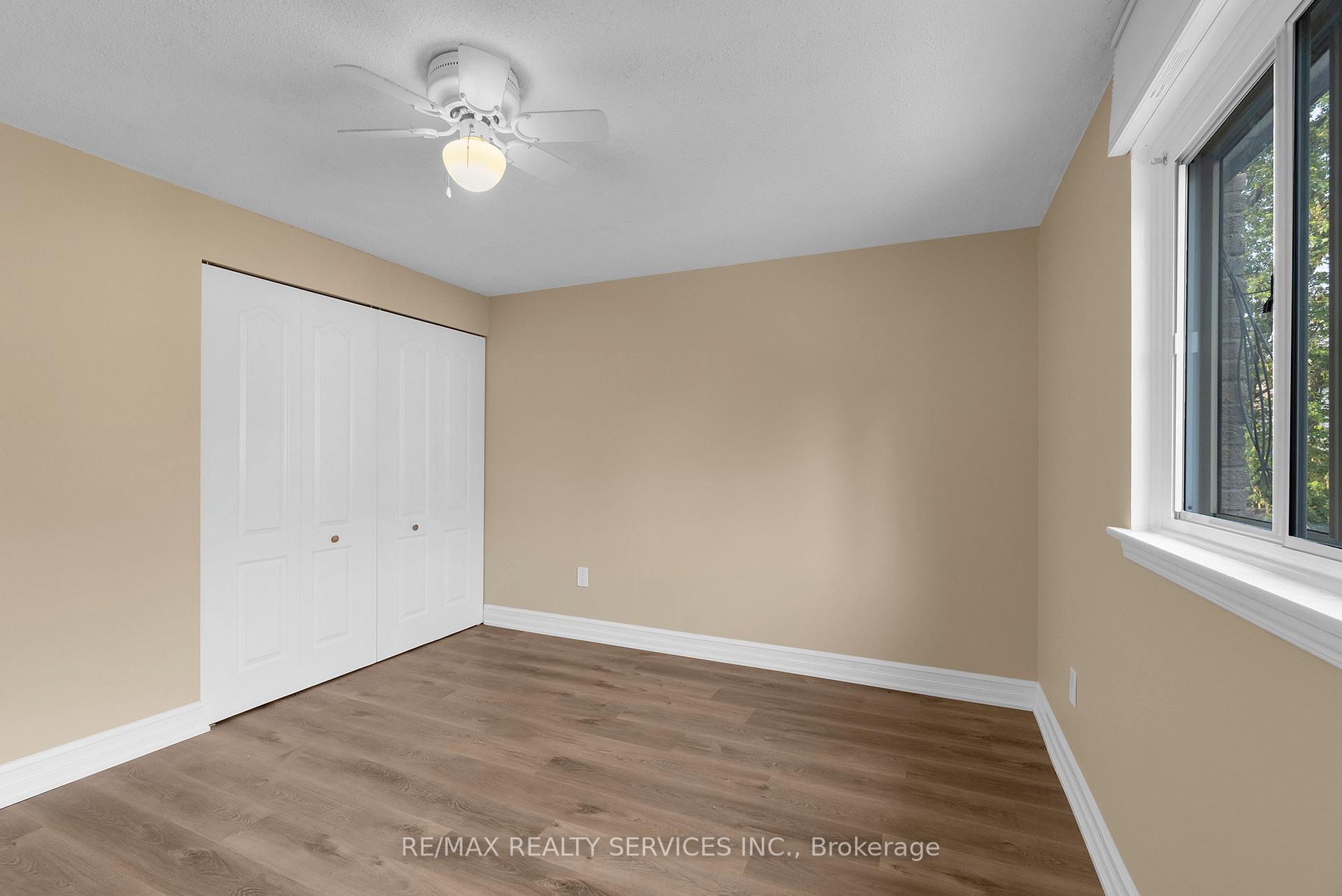 Photo 25 of 22 Nottawasaga Crescent, Brampton, Heart Lake West — HOMEH