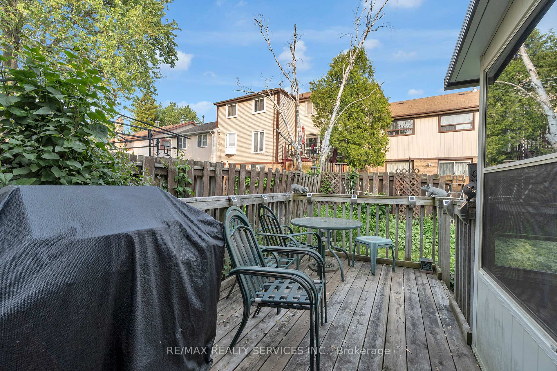 Photo 31 of 22 Nottawasaga Crescent, Brampton, Heart Lake West — HOMEH