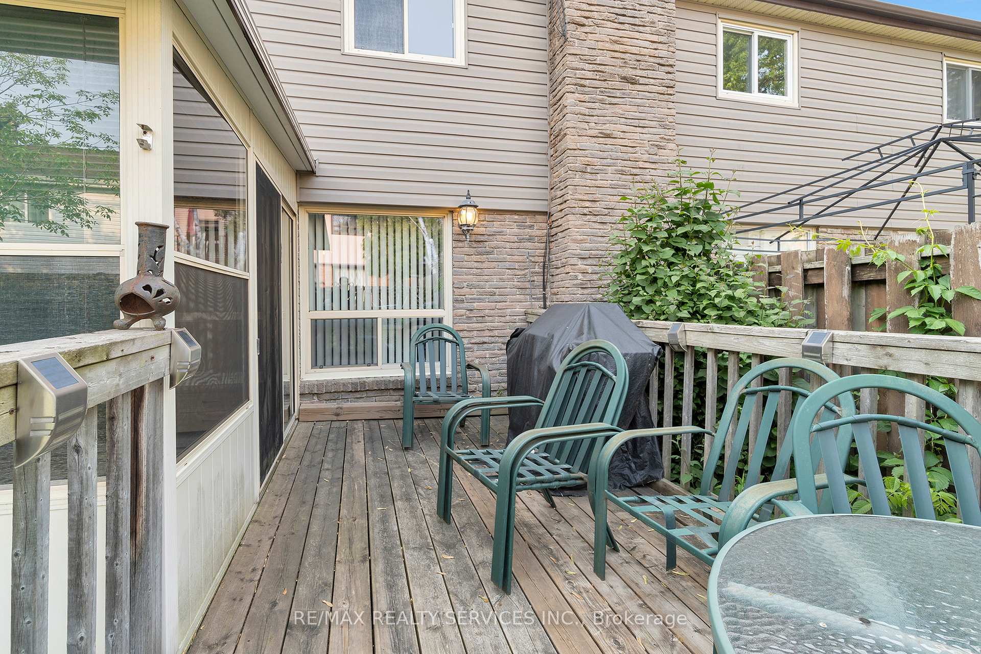 Photo 30 of 22 Nottawasaga Crescent, Brampton, Heart Lake West — HOMEH