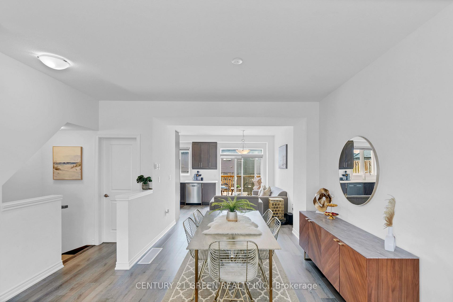 Photo 9 of Unit 62, 61 Soho Street, Hamilton, Stoney Creek Mountain — HOMEH