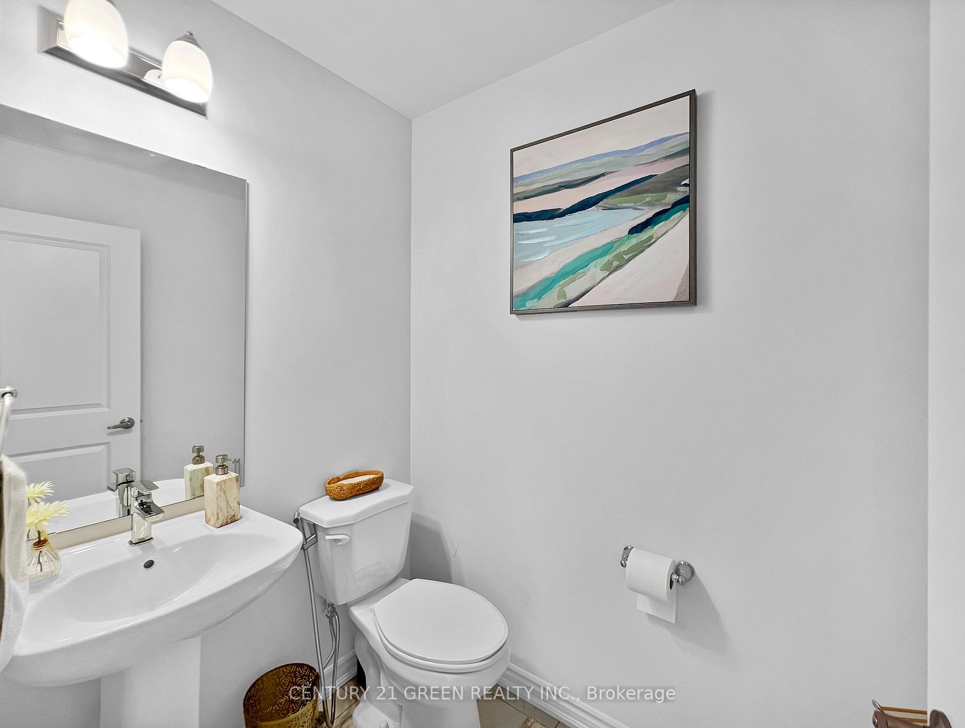 Photo 10 of Unit 62, 61 Soho Street, Hamilton, Stoney Creek Mountain — HOMEH