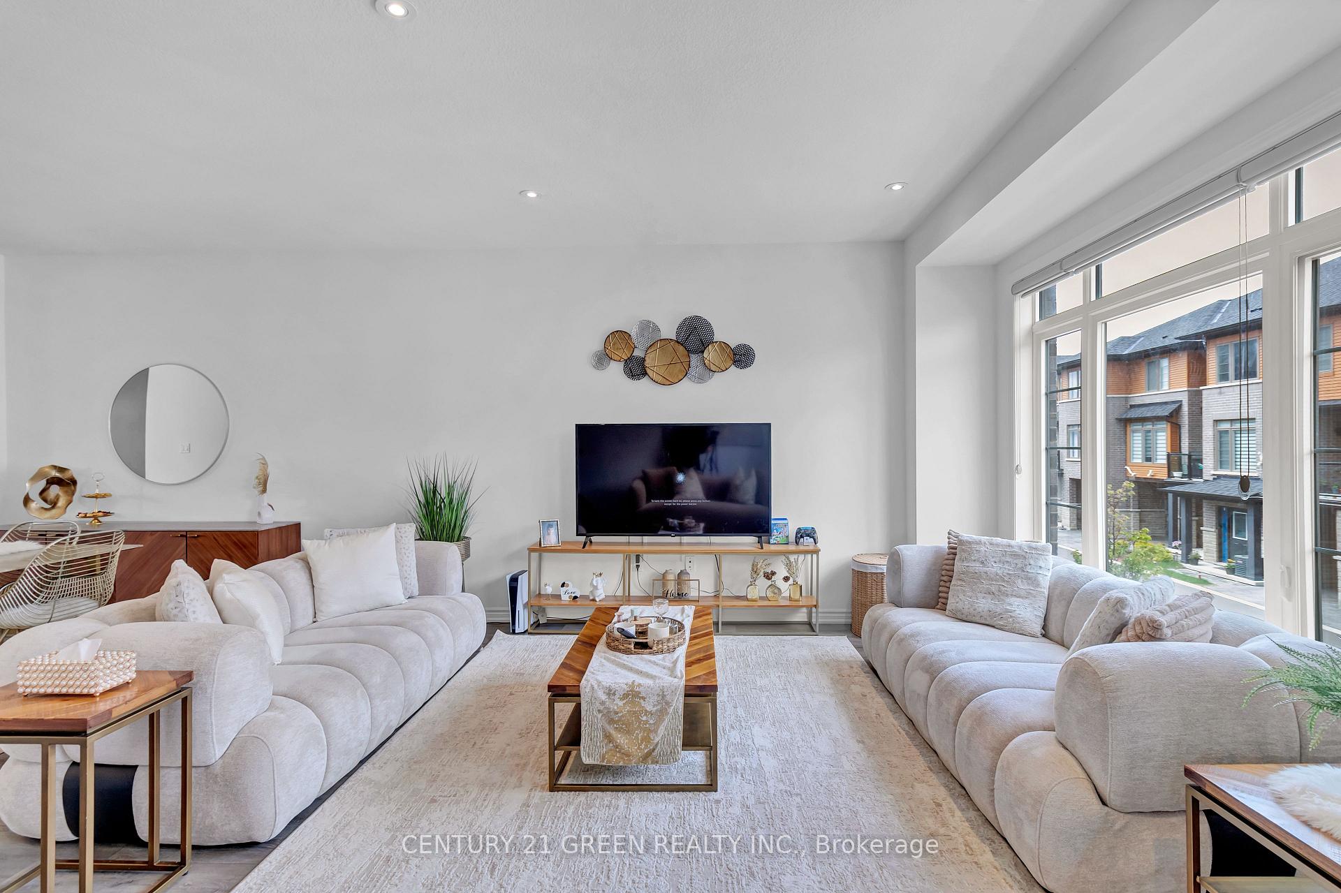 Photo 11 of Unit 62, 61 Soho Street, Hamilton, Stoney Creek Mountain — HOMEH