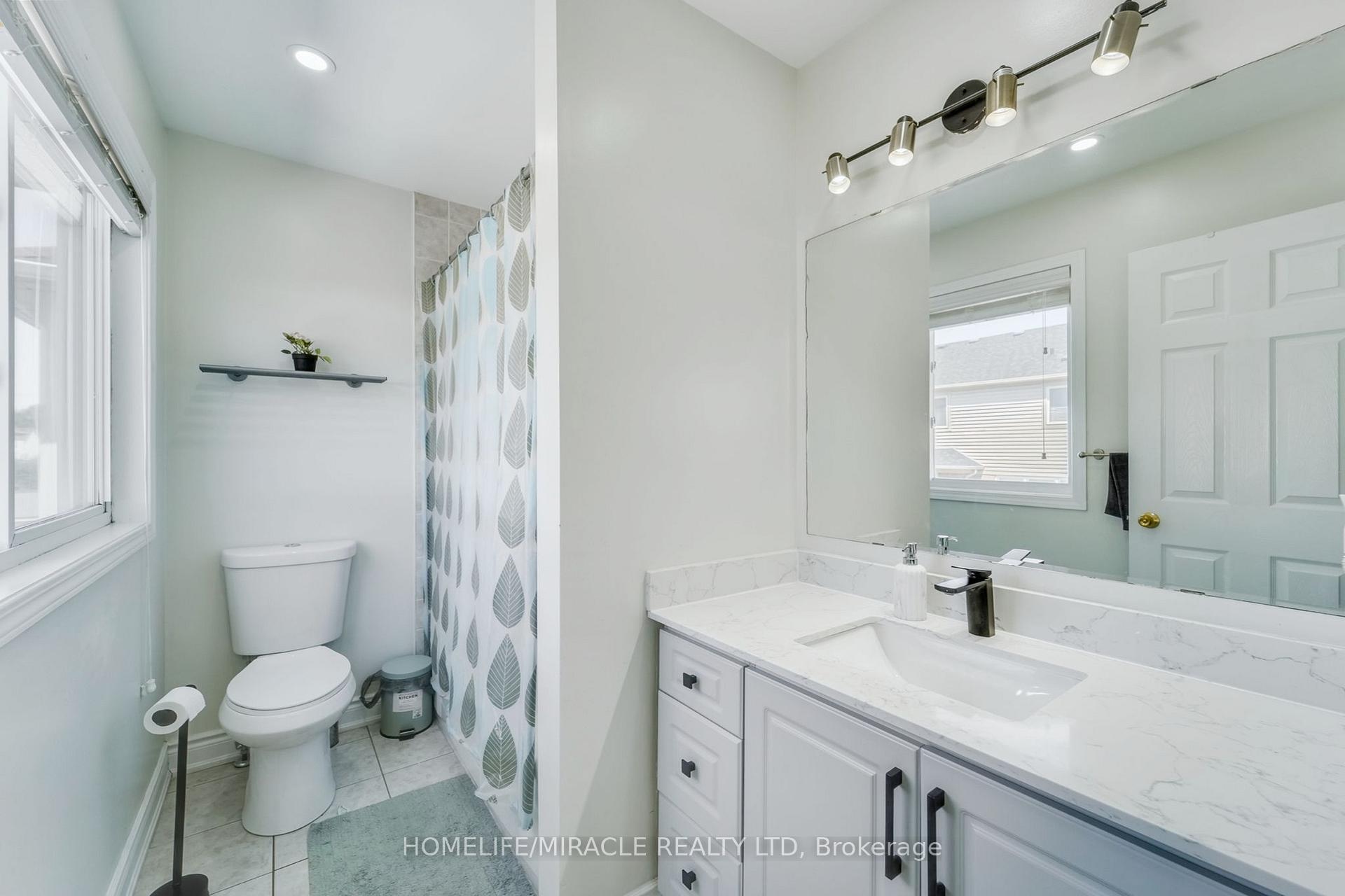 Photo 17 of 48 Jessop Drive, Brampton, Fletcher's Meadow — HOMEH