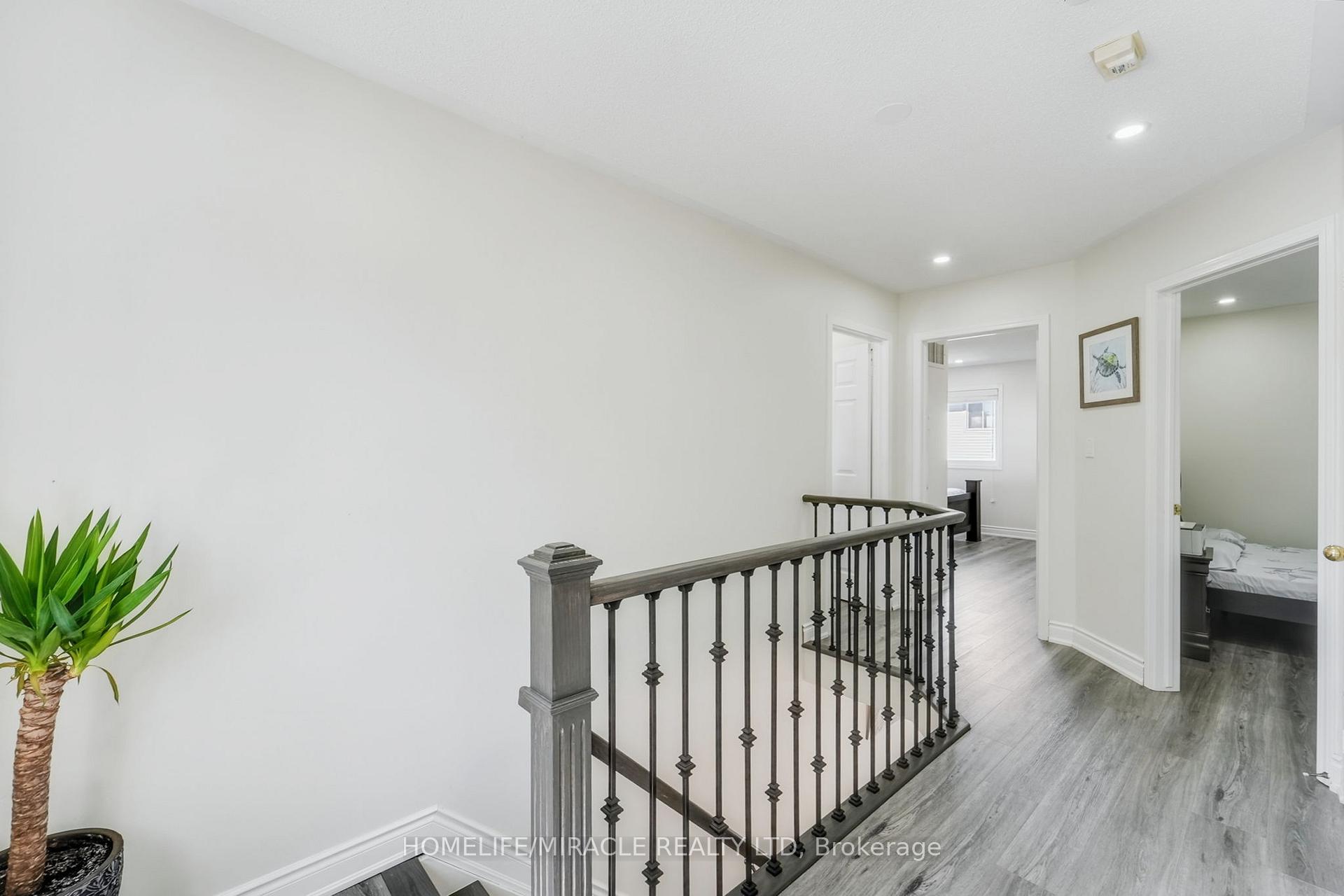 Photo 23 of 48 Jessop Drive, Brampton, Fletcher's Meadow — HOMEH