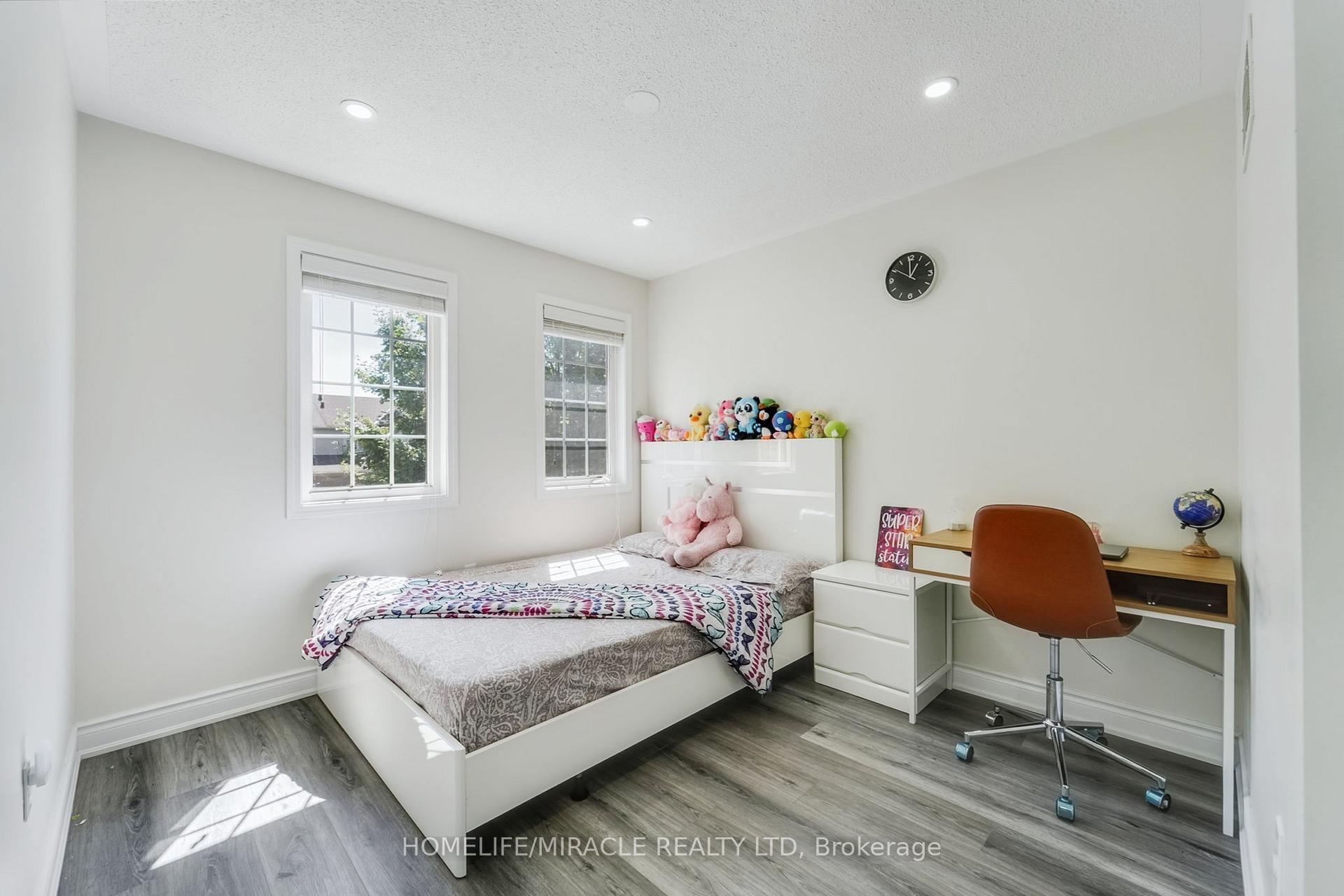 Photo 21 of 48 Jessop Drive, Brampton, Fletcher's Meadow — HOMEH