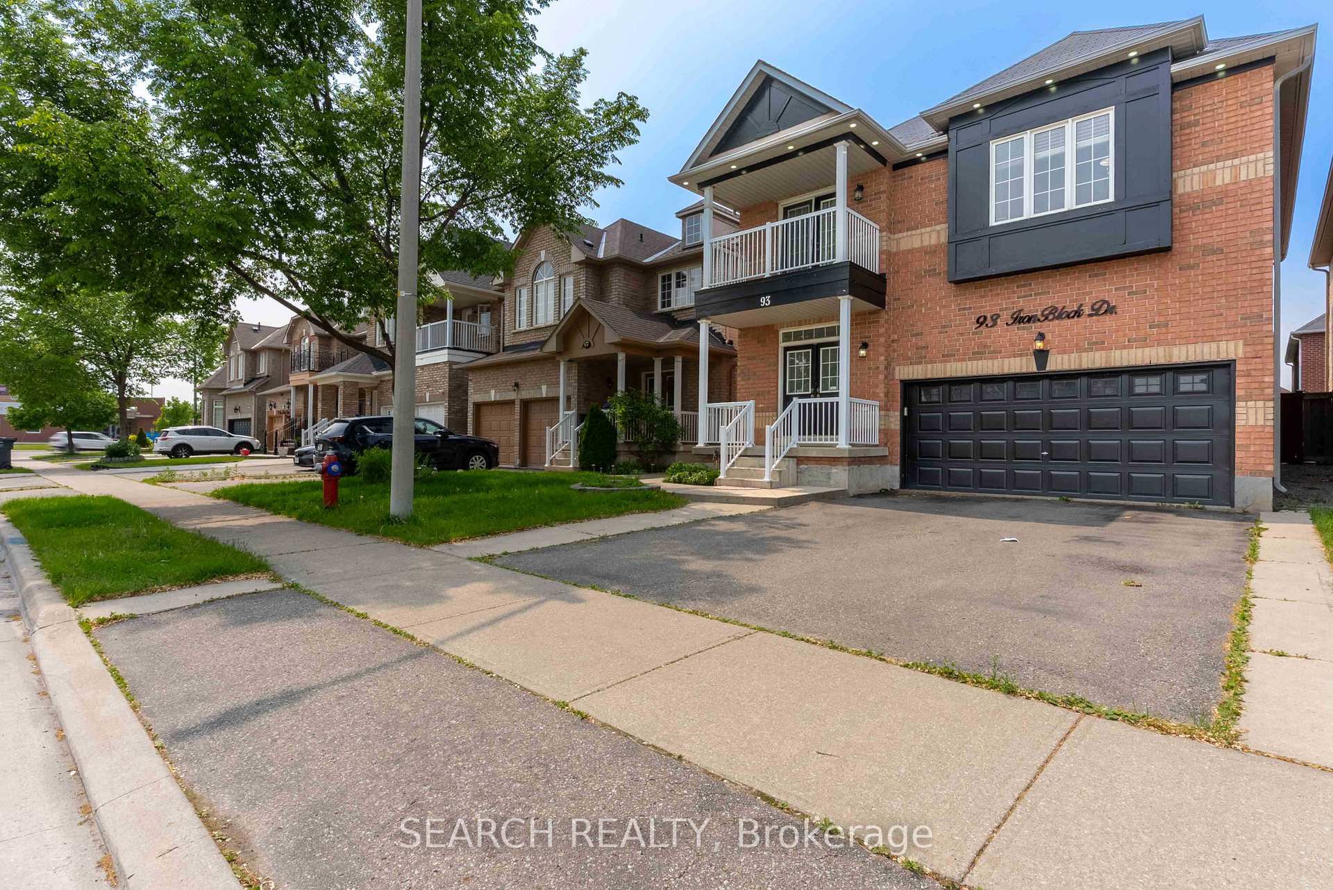 Photo 4 of 93 Iron Block Drive, Brampton, Northwest Sandalwood Parkway — HOMEH