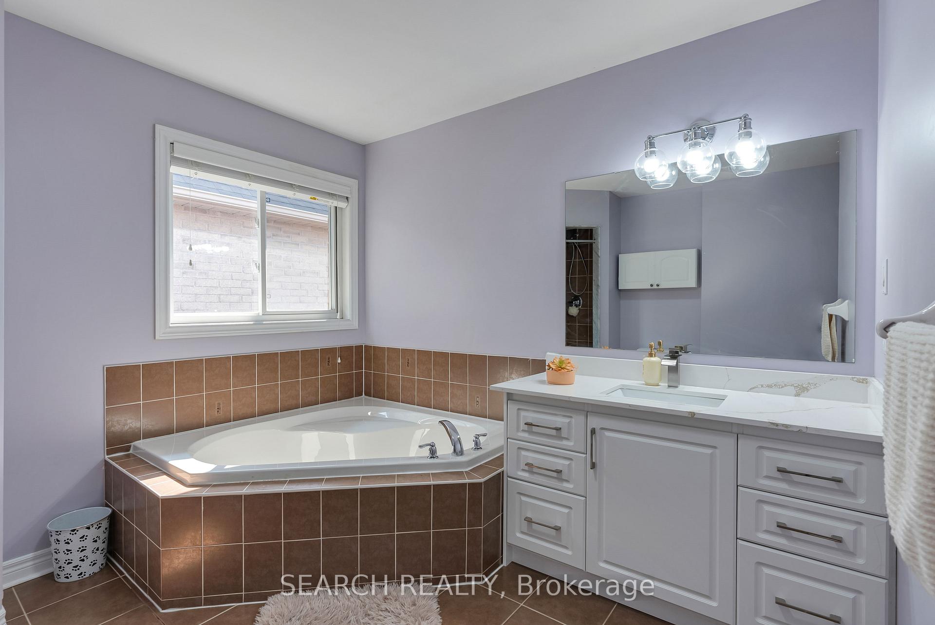 Photo 18 of 93 Iron Block Drive, Brampton, Northwest Sandalwood Parkway — HOMEH
