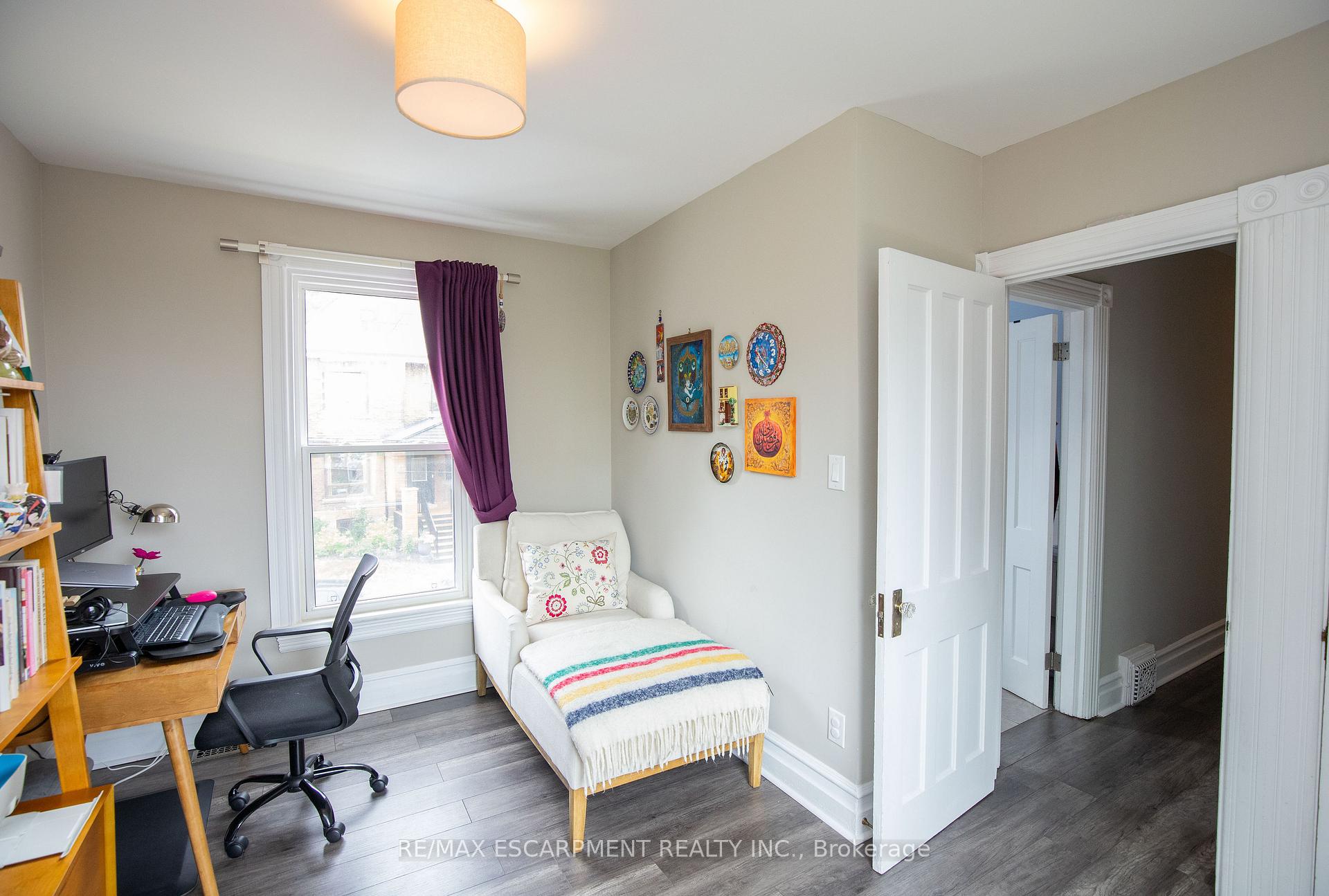 Photo 25 of 167 Napier Street, Hamilton, Strathcona — HOMEH