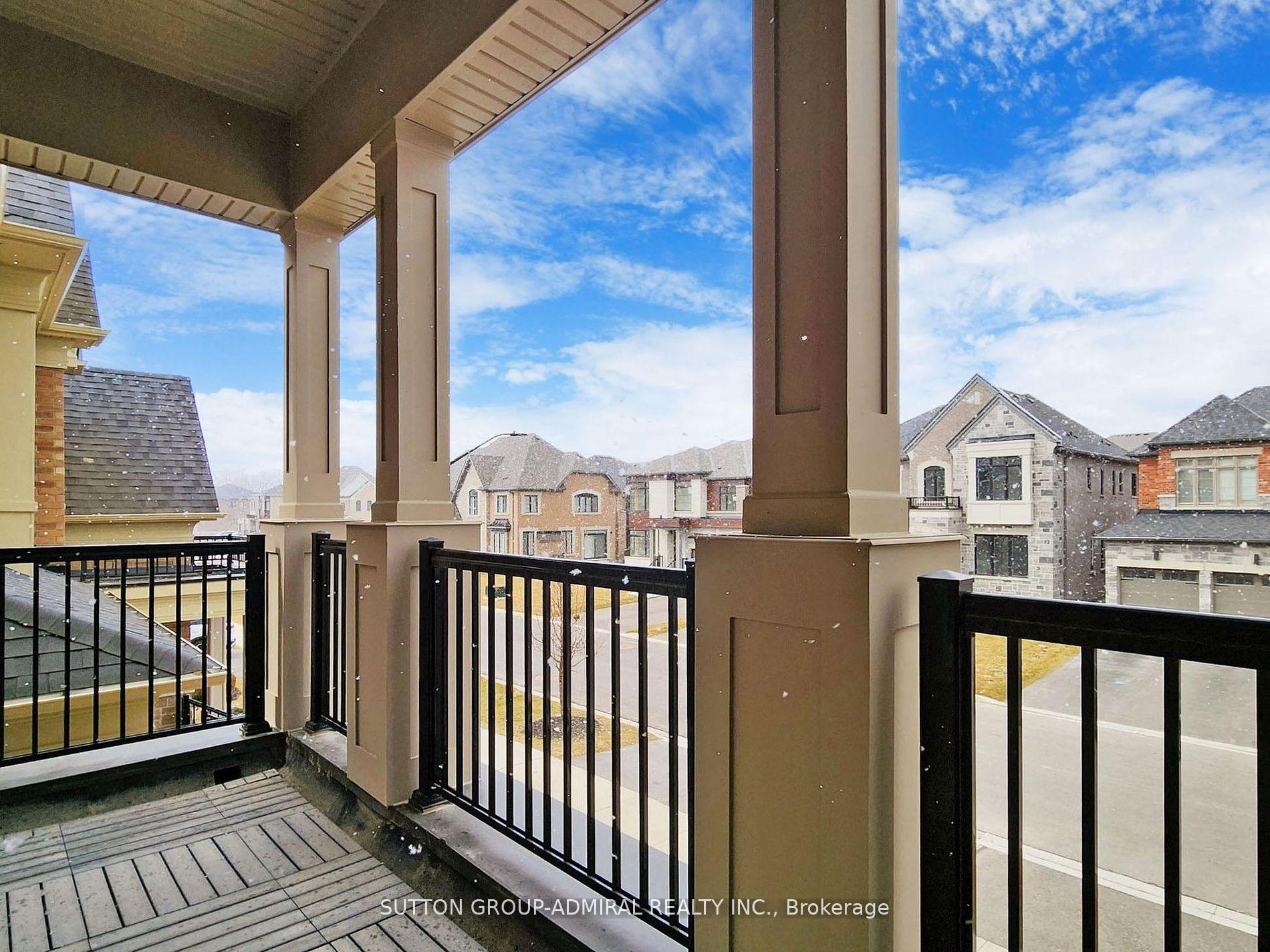 Photo 37 of 40 Brabin Circle, Whitby, Rural Whitby — HOMEH